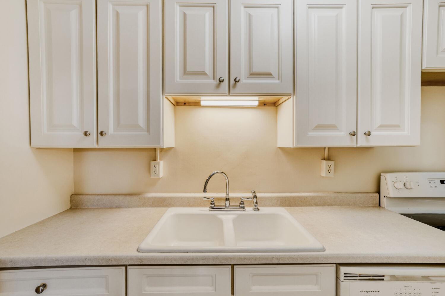 View of Residential at 2615 Park Avenue #B-2, Minneapolis MN 55407, Minneapolis (7 of 32) - Mike Wilen | Minnesota Team Real Estate
