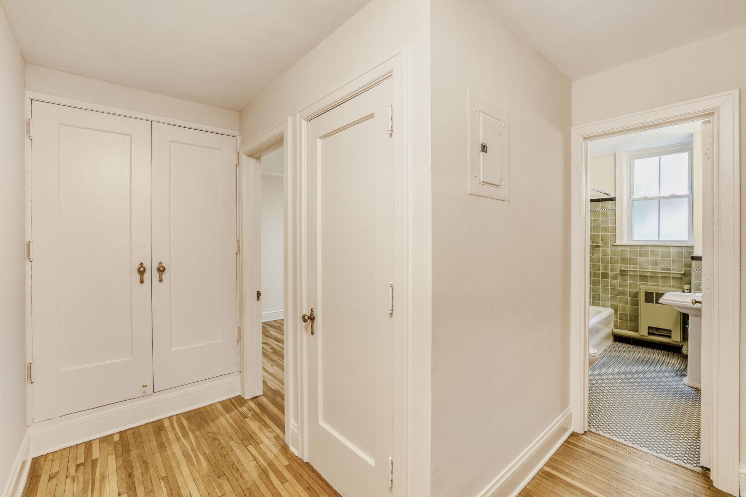View of Residential at 2615 Park Avenue #B-2, Minneapolis MN 55407, Minneapolis (3 of 32) - Mike Wilen | Minnesota Team Real Estate