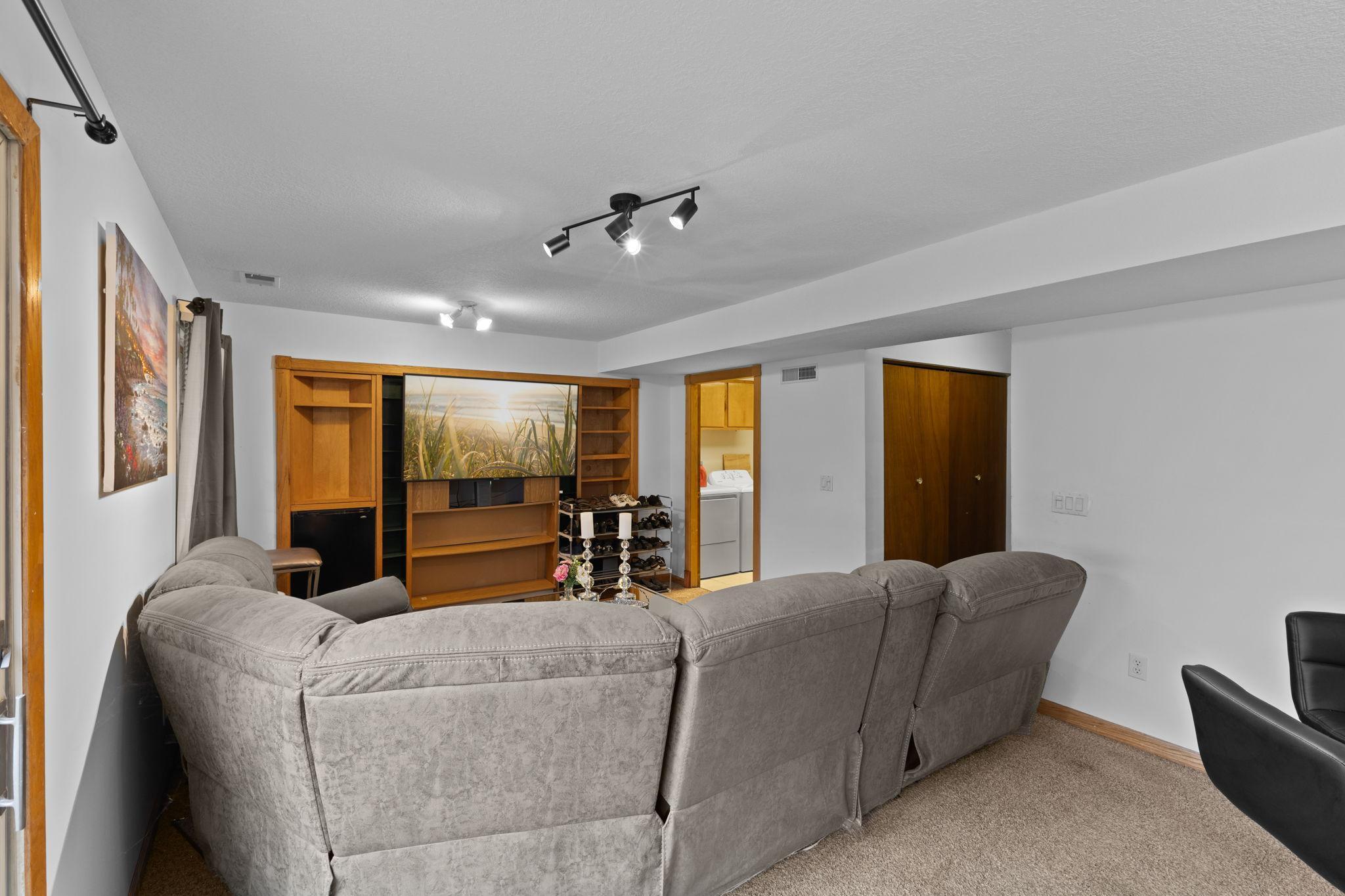 View of Residential at 5408 Egan Drive, Savage MN 55378, Savage (20 of 34) - Mike Wilen | Minnesota Team Real Estate