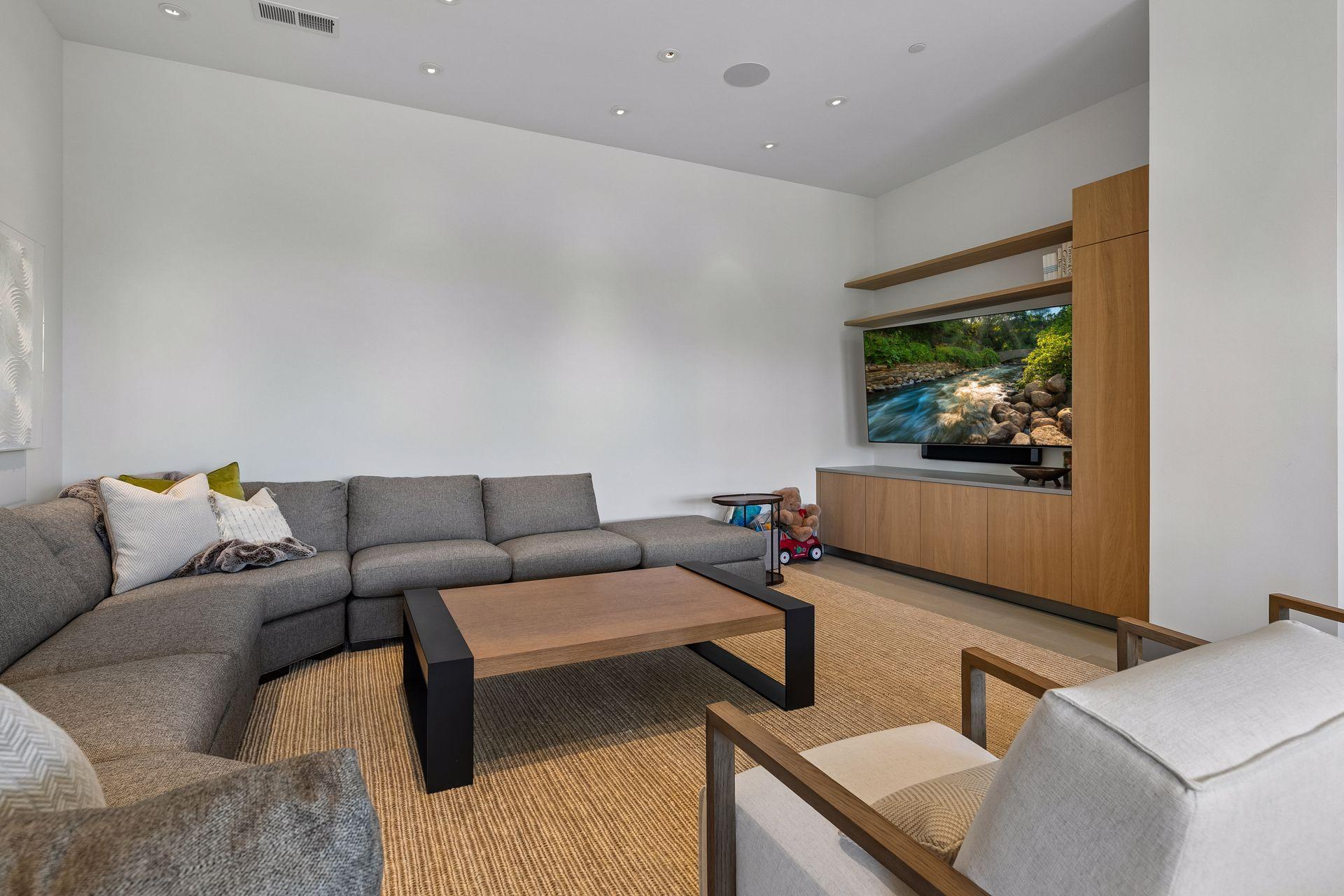 View of Residential at 935 Lake Street #403, Wayzata MN 55391, Wayzata (16 of 39) - Mike Wilen | Minnesota Team Real Estate