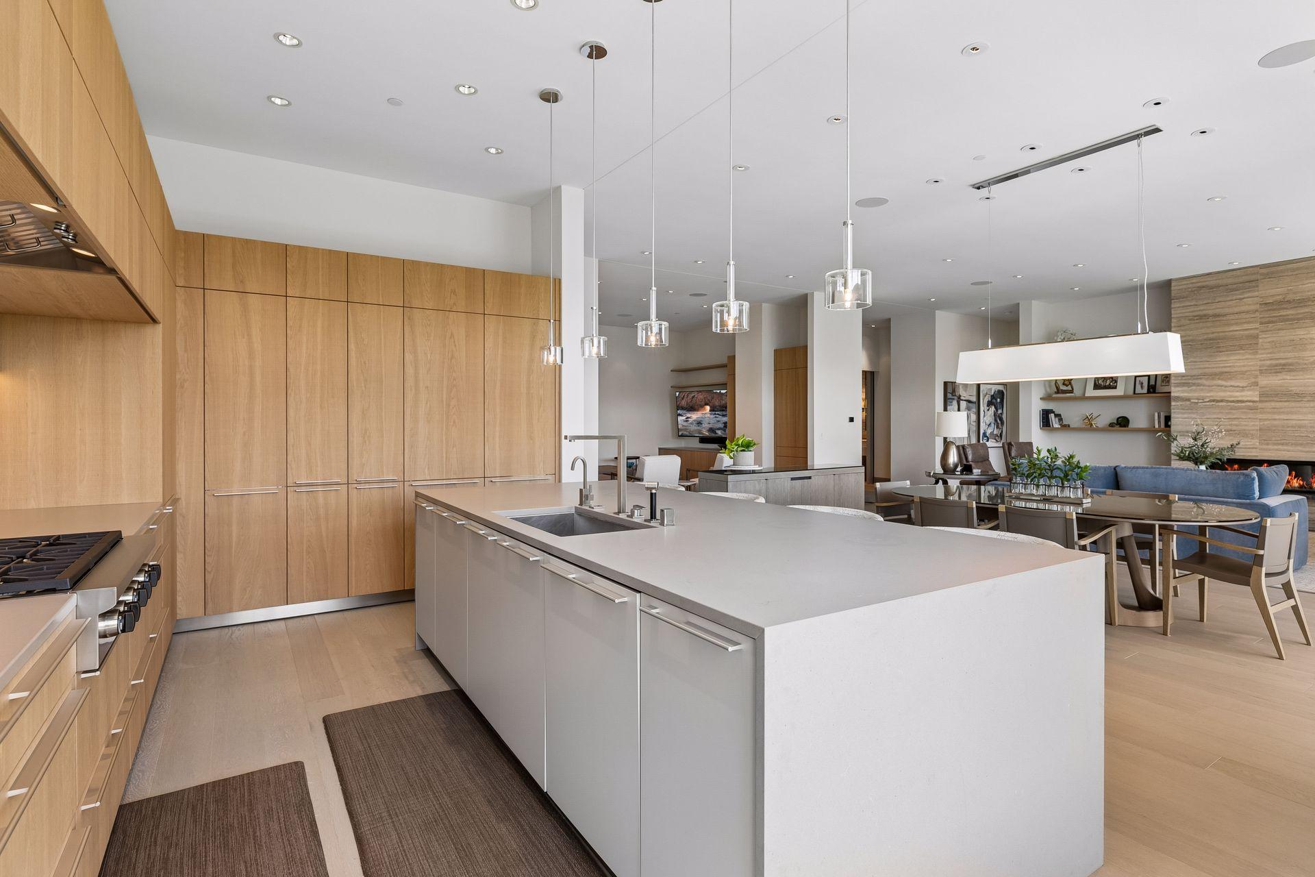 View of Residential at 935 Lake Street #403, Wayzata MN 55391, Wayzata (9 of 39) - Mike Wilen | Minnesota Team Real Estate