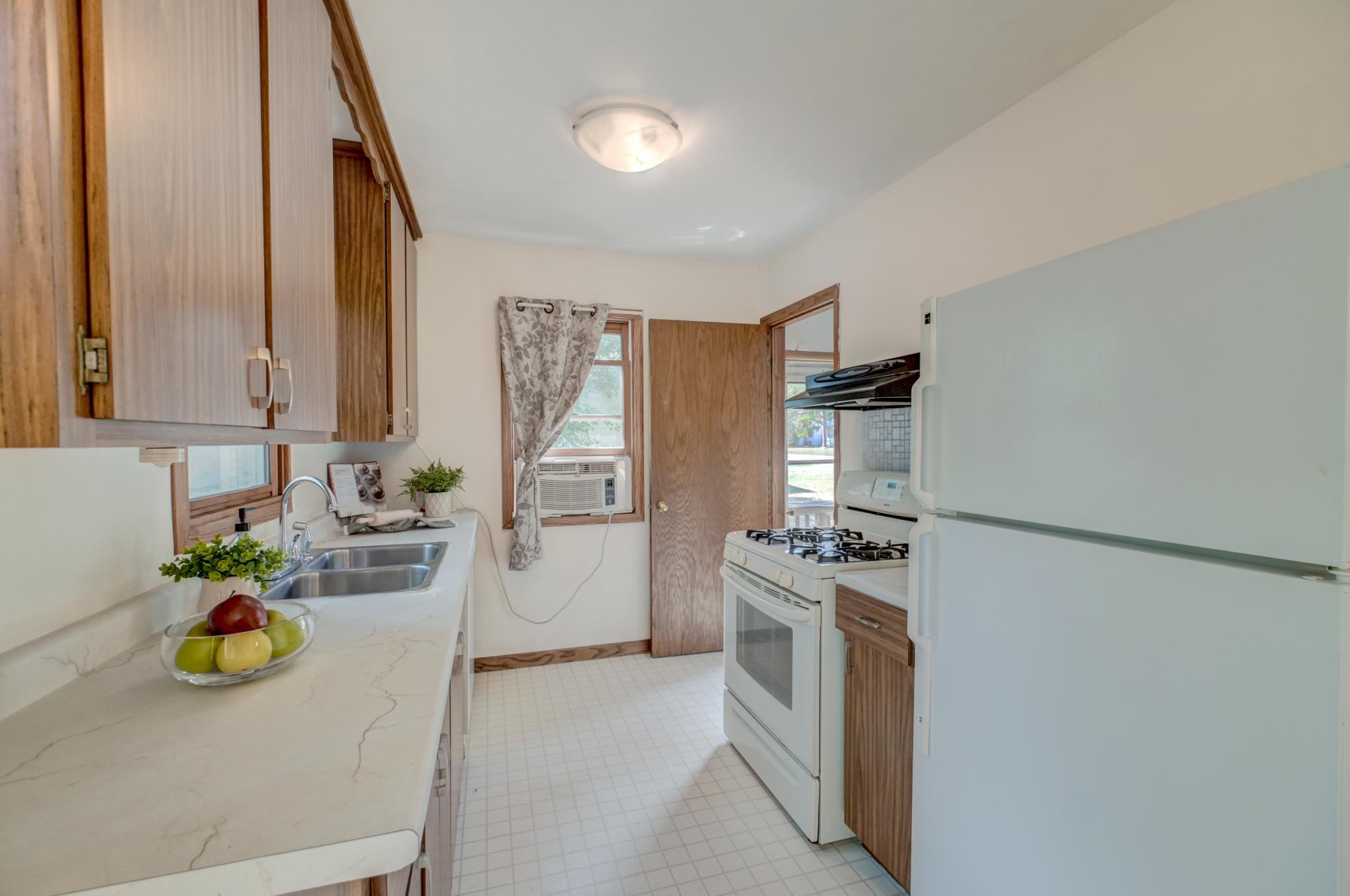 View of Residential at 6024 Camden Avenue, Brooklyn Center MN 55430, Brooklyn Center (12 of 27) - Mike Wilen | Minnesota Team Real Estate