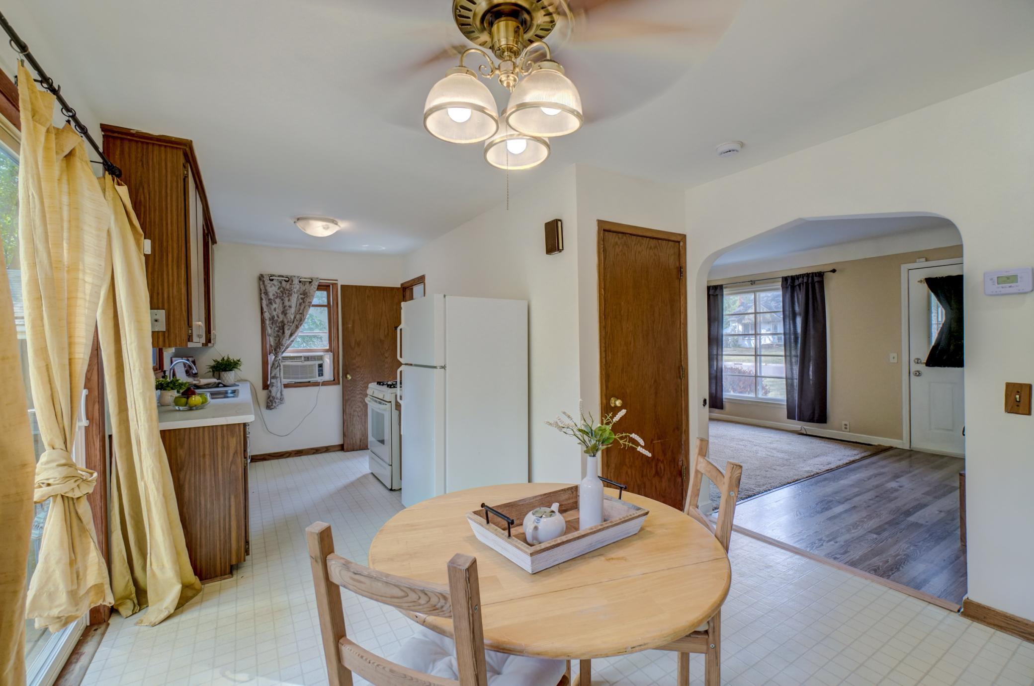 View of Residential at 6024 Camden Avenue, Brooklyn Center MN 55430, Brooklyn Center (5 of 27) - Mike Wilen | Minnesota Team Real Estate
