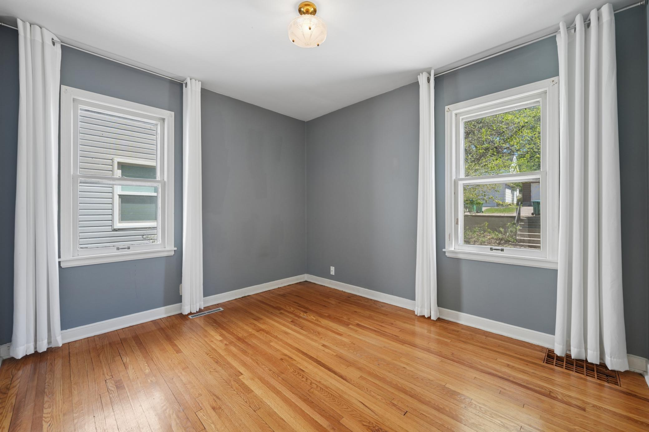 View of Residential at 3109 Oregon Avenue, Saint Louis Park MN 55426, Saint Louis Park (18 of 37) - Mike Wilen | Minnesota Team Real Estate