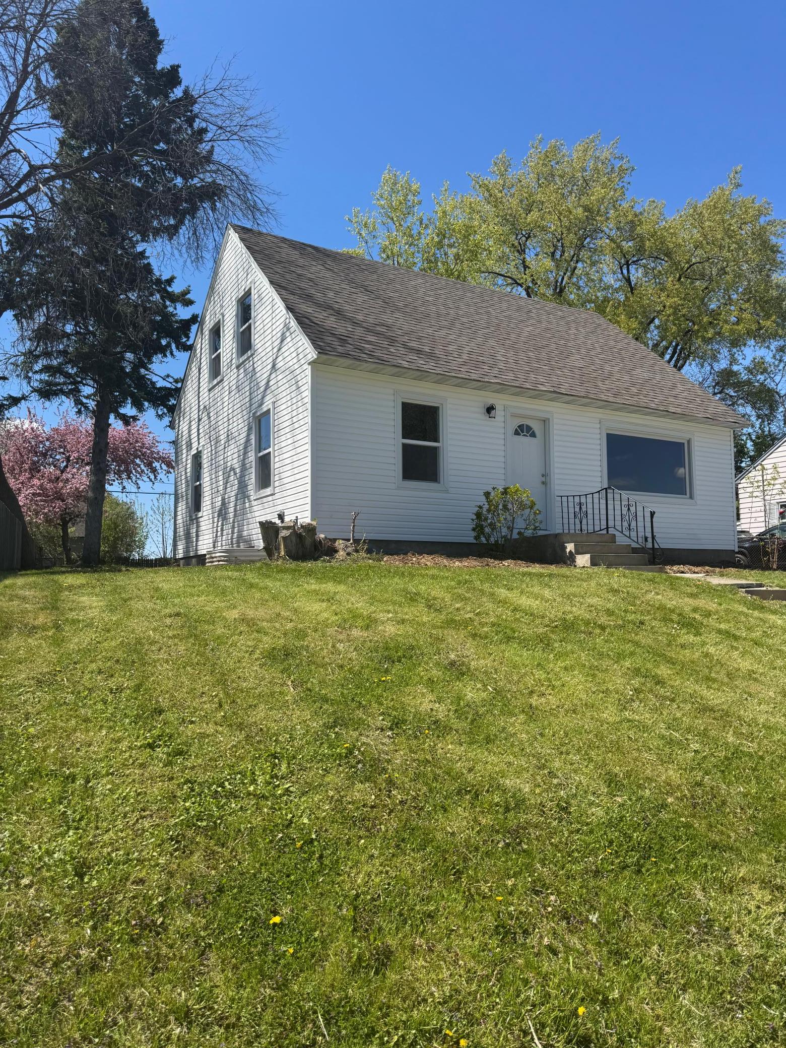 View of Residential at 1173 Macarthur Street, West Saint Paul MN 55118, West Saint Paul - Mike Wilen | Minnesota Team Real Estate