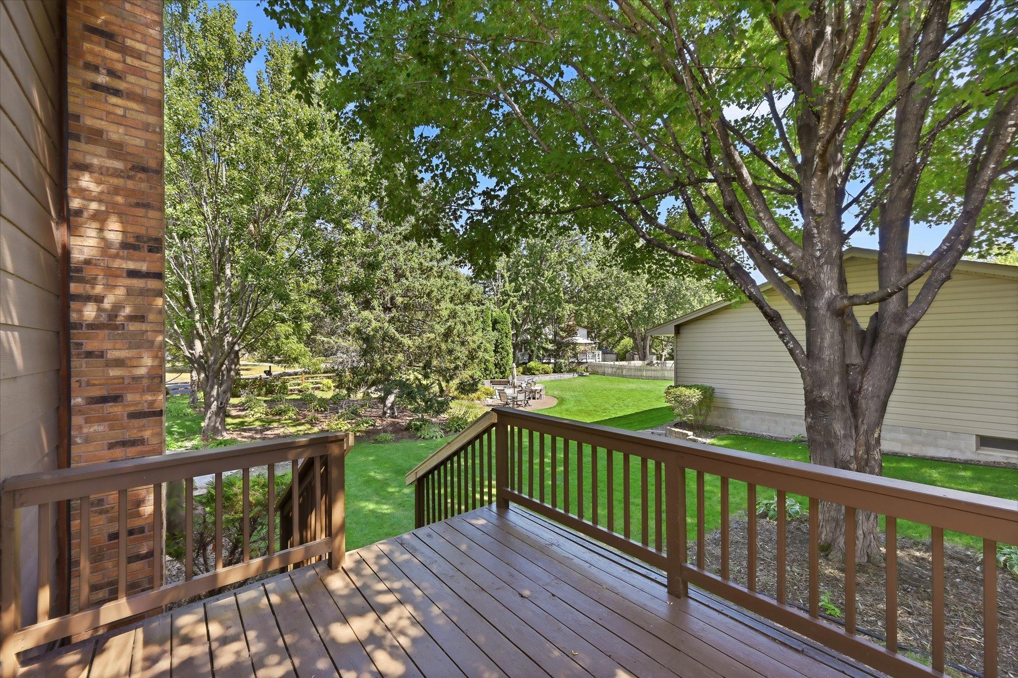 View of Residential at 525 Mackubin Circle, Shoreview MN 55126, Shoreview (39 of 48) - Mike Wilen | Minnesota Team Real Estate