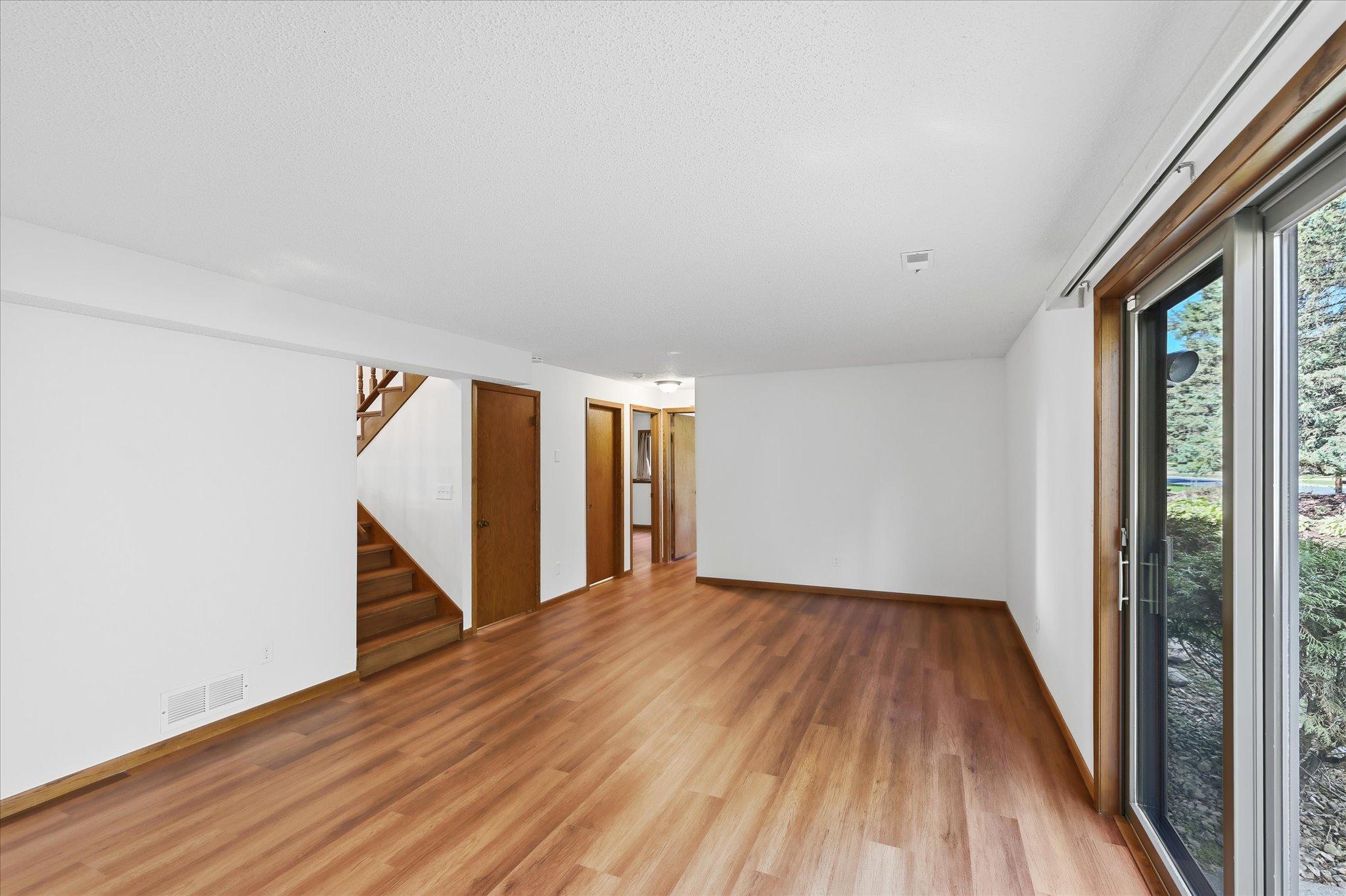 View of Residential at 525 Mackubin Circle, Shoreview MN 55126, Shoreview (30 of 48) - Mike Wilen | Minnesota Team Real Estate