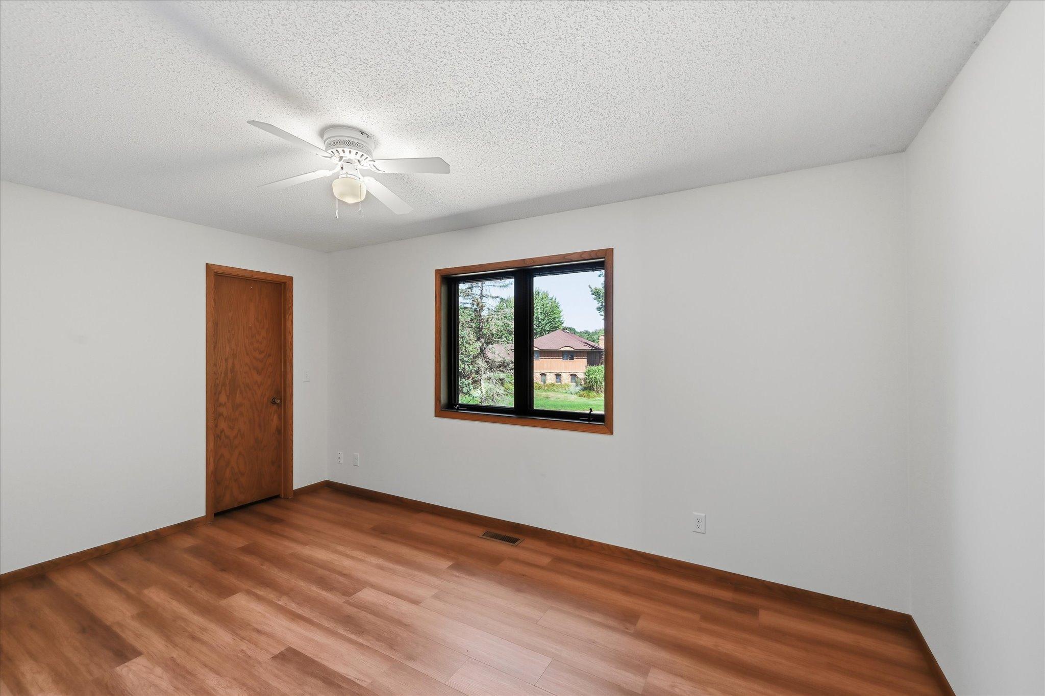 View of Residential at 525 Mackubin Circle, Shoreview MN 55126, Shoreview (26 of 48) - Mike Wilen | Minnesota Team Real Estate