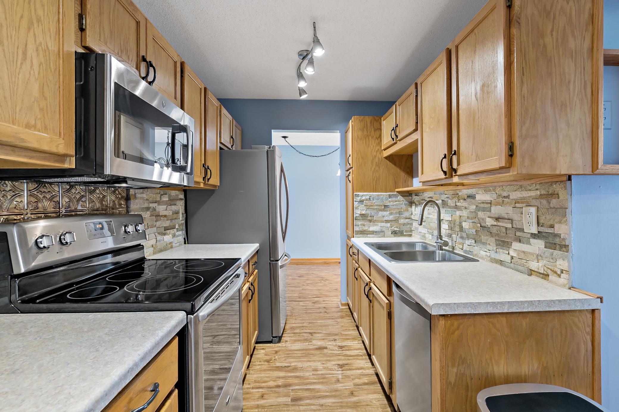 View of Residential at 1224 Landmark Trail, Hopkins MN 55343, Hopkins (8 of 33) - Mike Wilen | Minnesota Team Real Estate