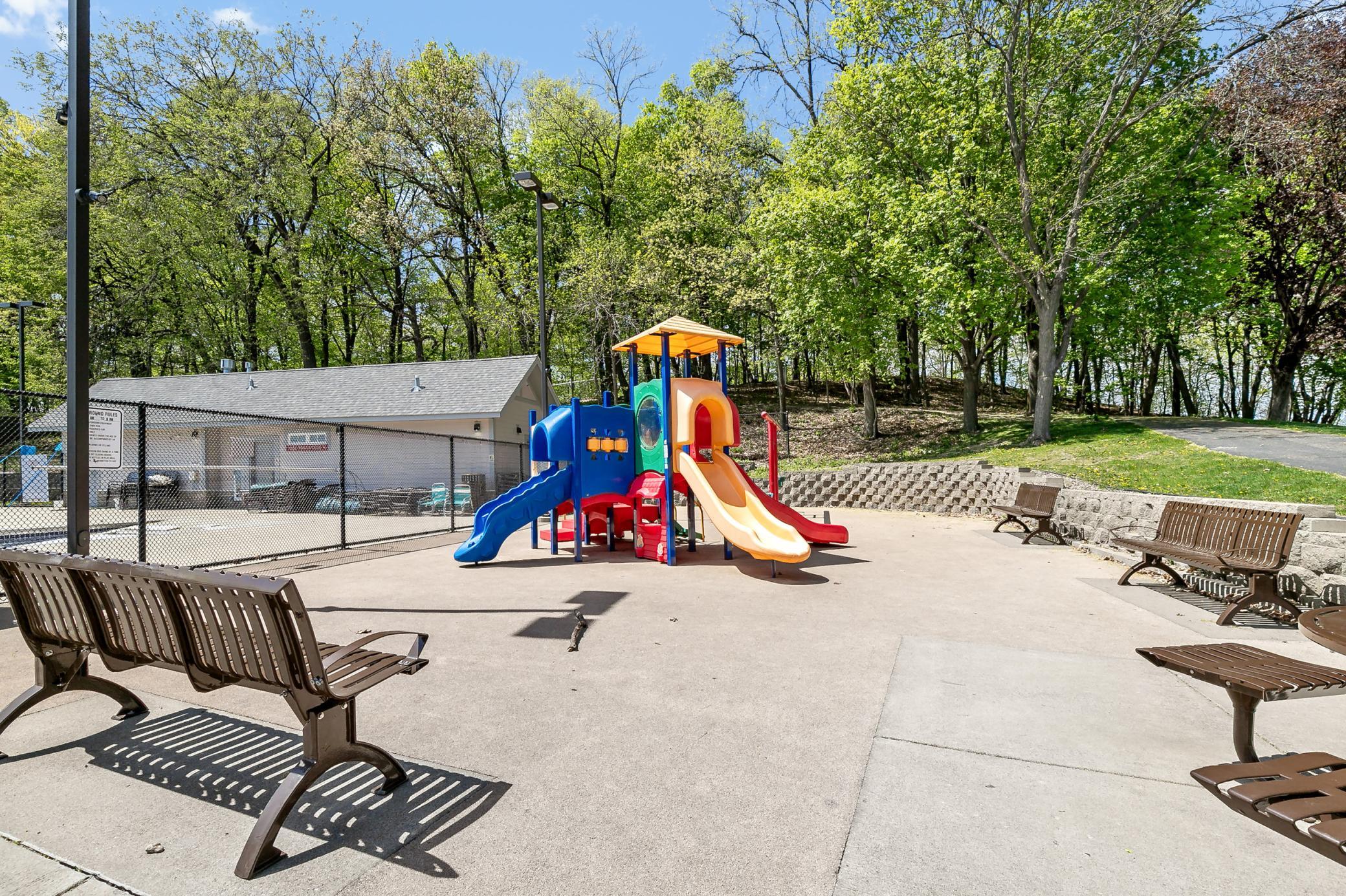 View of Residential at 1224 Landmark Trail, Hopkins MN 55343, Hopkins (28 of 33) - Mike Wilen | Minnesota Team Real Estate