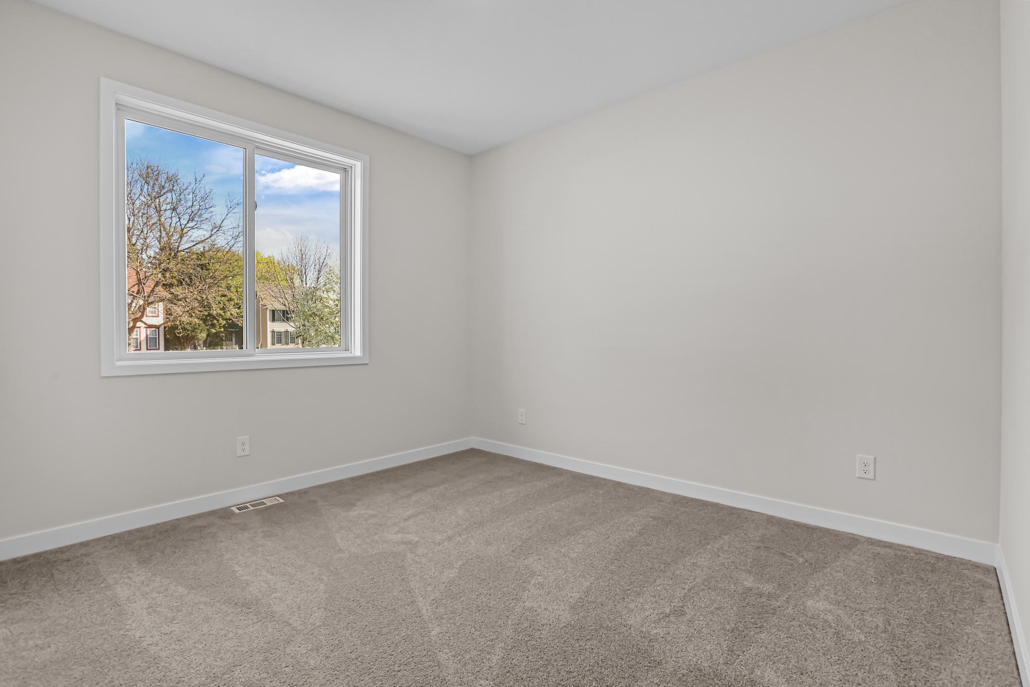 View of Residential at 3149 Seminary Drive, New Brighton MN 55112, New Brighton (21 of 37) - Mike Wilen | Minnesota Team Real Estate