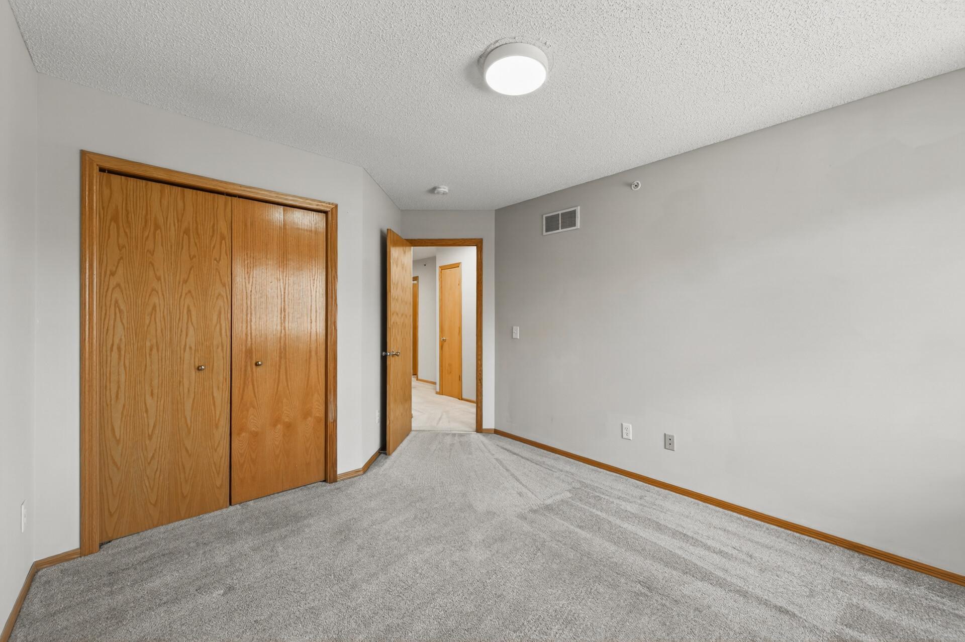 View of Residential at 5653 100th Lane, Brooklyn Park MN 55443, Brooklyn Park (24 of 29) - Mike Wilen | Minnesota Team Real Estate
