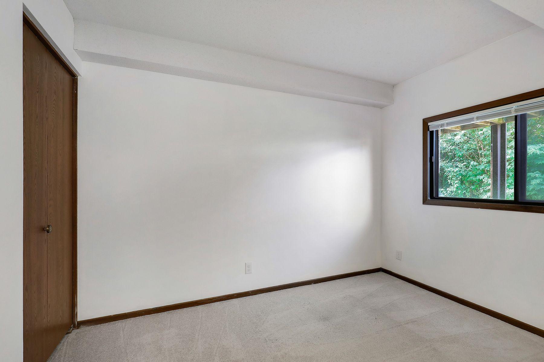 View of Residential at 9205 Dartford Road, Woodbury MN 55125, Woodbury (38 of 41) - Mike Wilen | Minnesota Team Real Estate