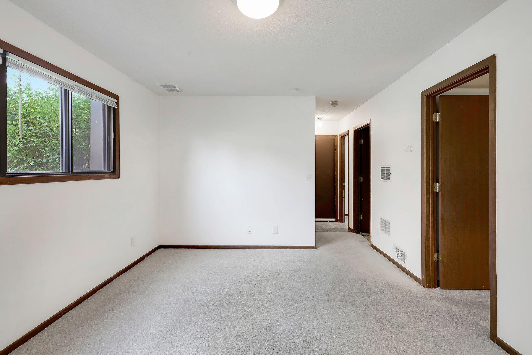 View of Residential at 9205 Dartford Road, Woodbury MN 55125, Woodbury (36 of 41) - Mike Wilen | Minnesota Team Real Estate