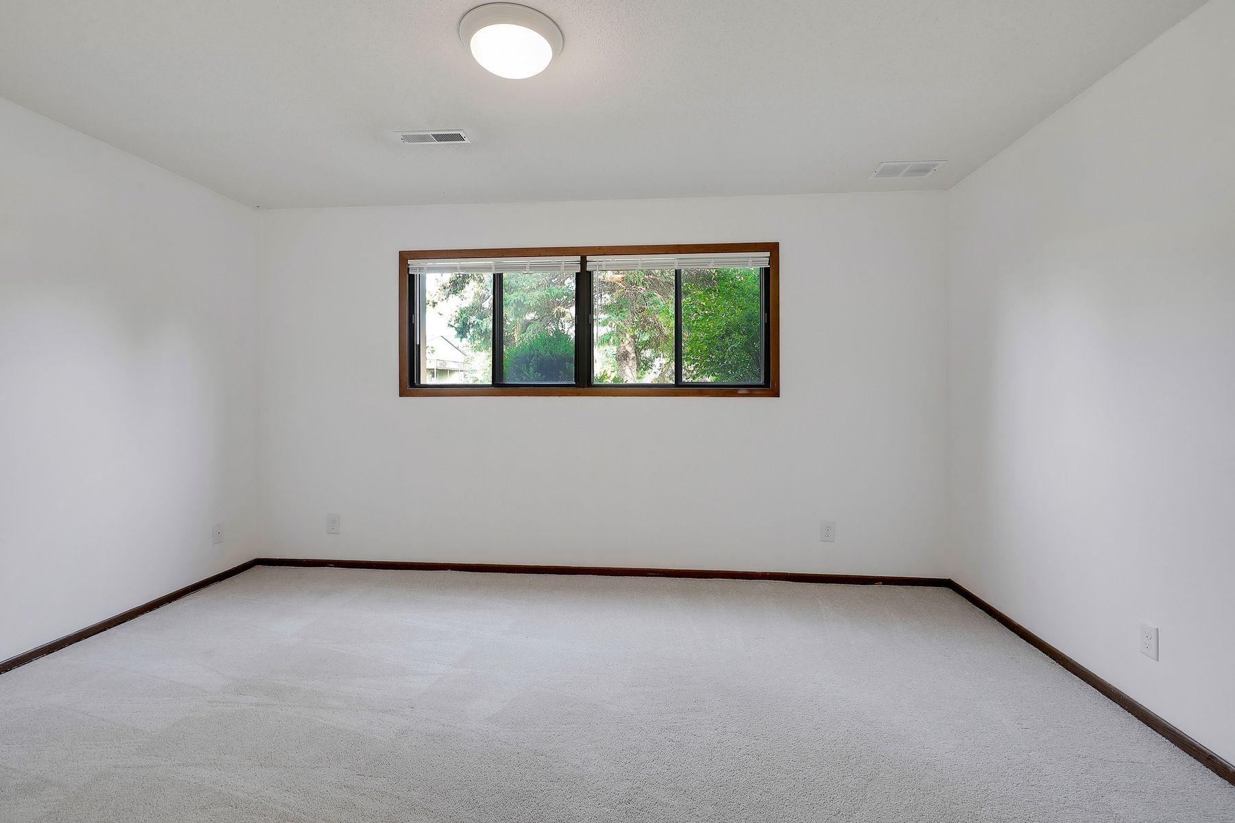 View of Residential at 9205 Dartford Road, Woodbury MN 55125, Woodbury (34 of 41) - Mike Wilen | Minnesota Team Real Estate