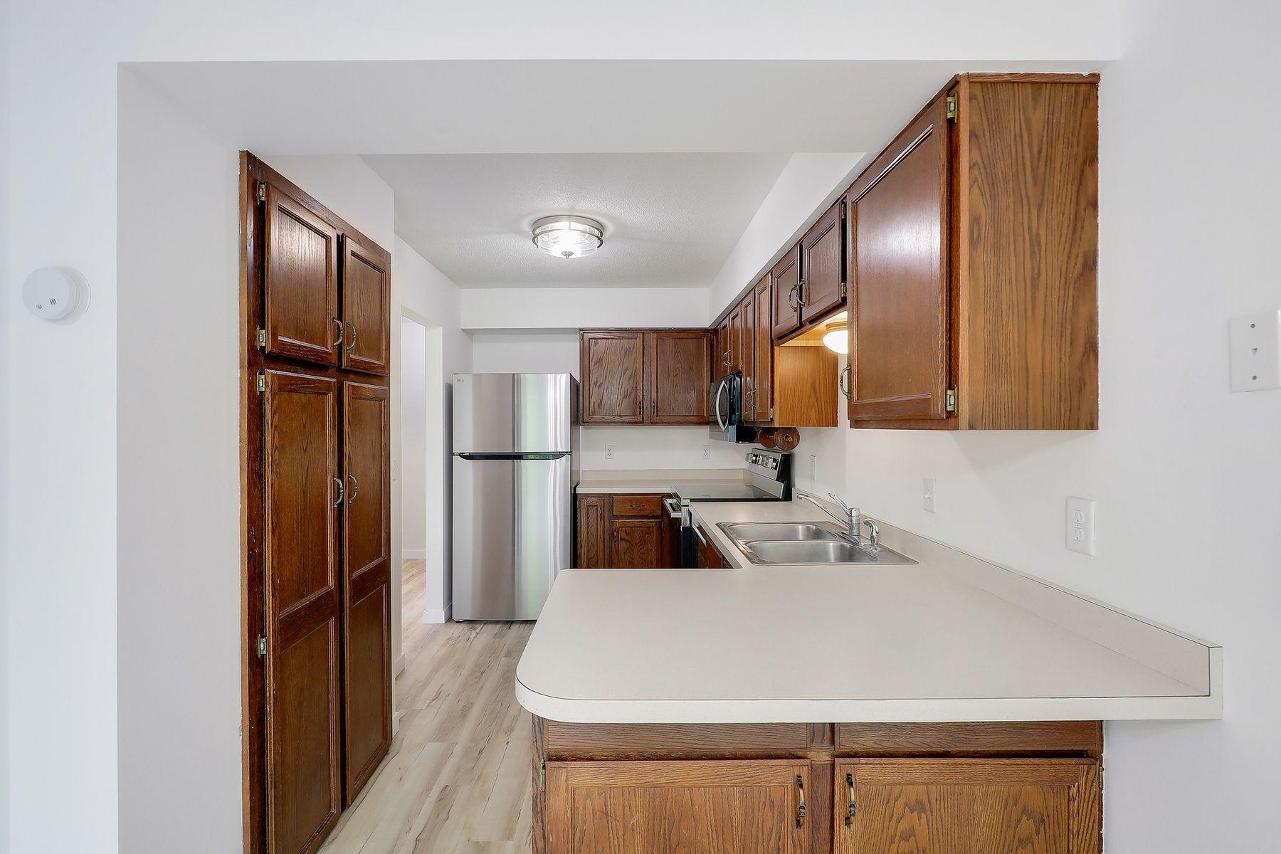 View of Residential at 9205 Dartford Road, Woodbury MN 55125, Woodbury (13 of 41) - Mike Wilen | Minnesota Team Real Estate