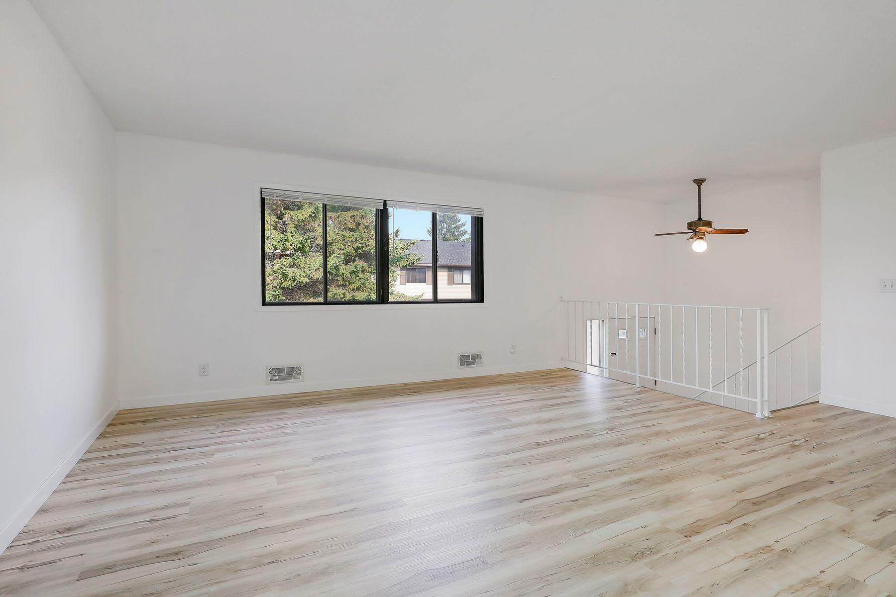 View of Residential at 9205 Dartford Road, Woodbury MN 55125, Woodbury (10 of 41) - Mike Wilen | Minnesota Team Real Estate