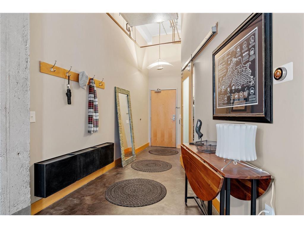 View of Residential at 918 3rd Street #105, Minneapolis MN 55401, Minneapolis (11 of 23) - Mike Wilen | Minnesota Team Real Estate
