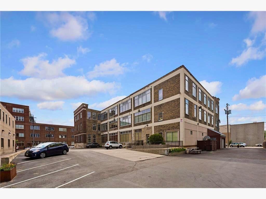 View of Residential at 918 3rd Street #105, Minneapolis MN 55401, Minneapolis (20 of 23) - Mike Wilen | Minnesota Team Real Estate