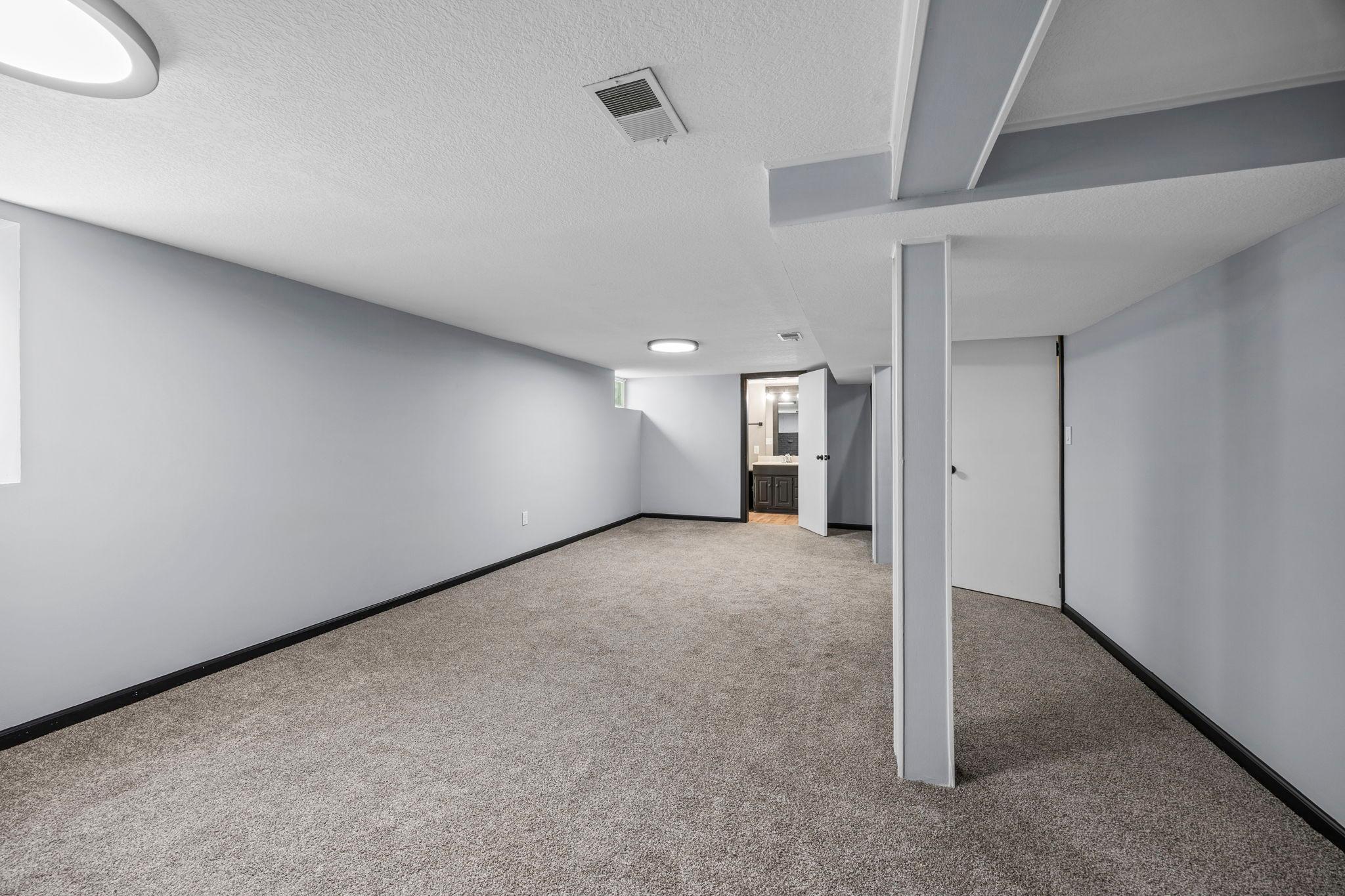 View of Residential at 254 Arion Street, West Saint Paul MN 55118, West Saint Paul (40 of 57) - Mike Wilen | Minnesota Team Real Estate