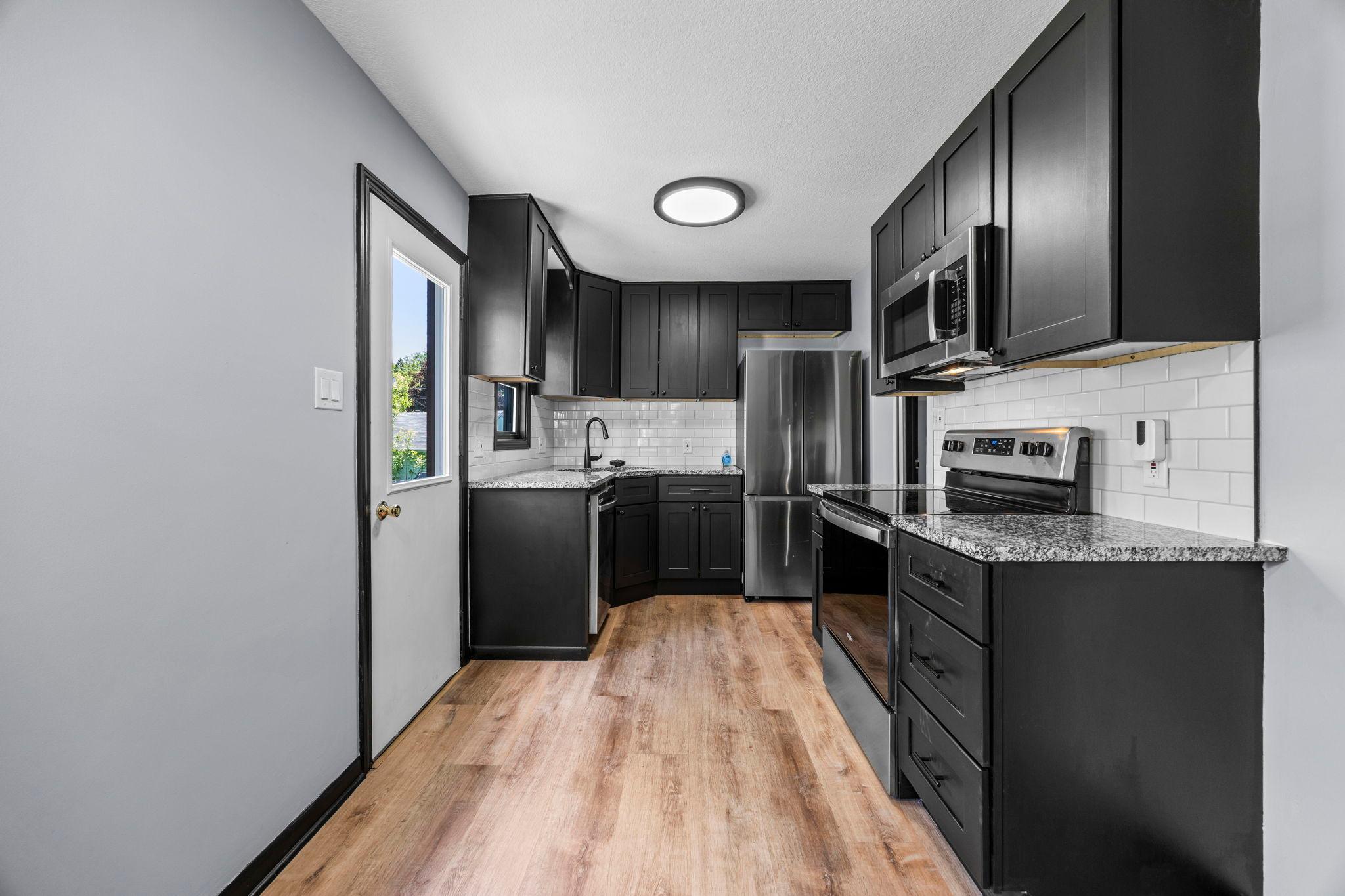 View of Residential at 254 Arion Street, West Saint Paul MN 55118, West Saint Paul (19 of 57) - Mike Wilen | Minnesota Team Real Estate