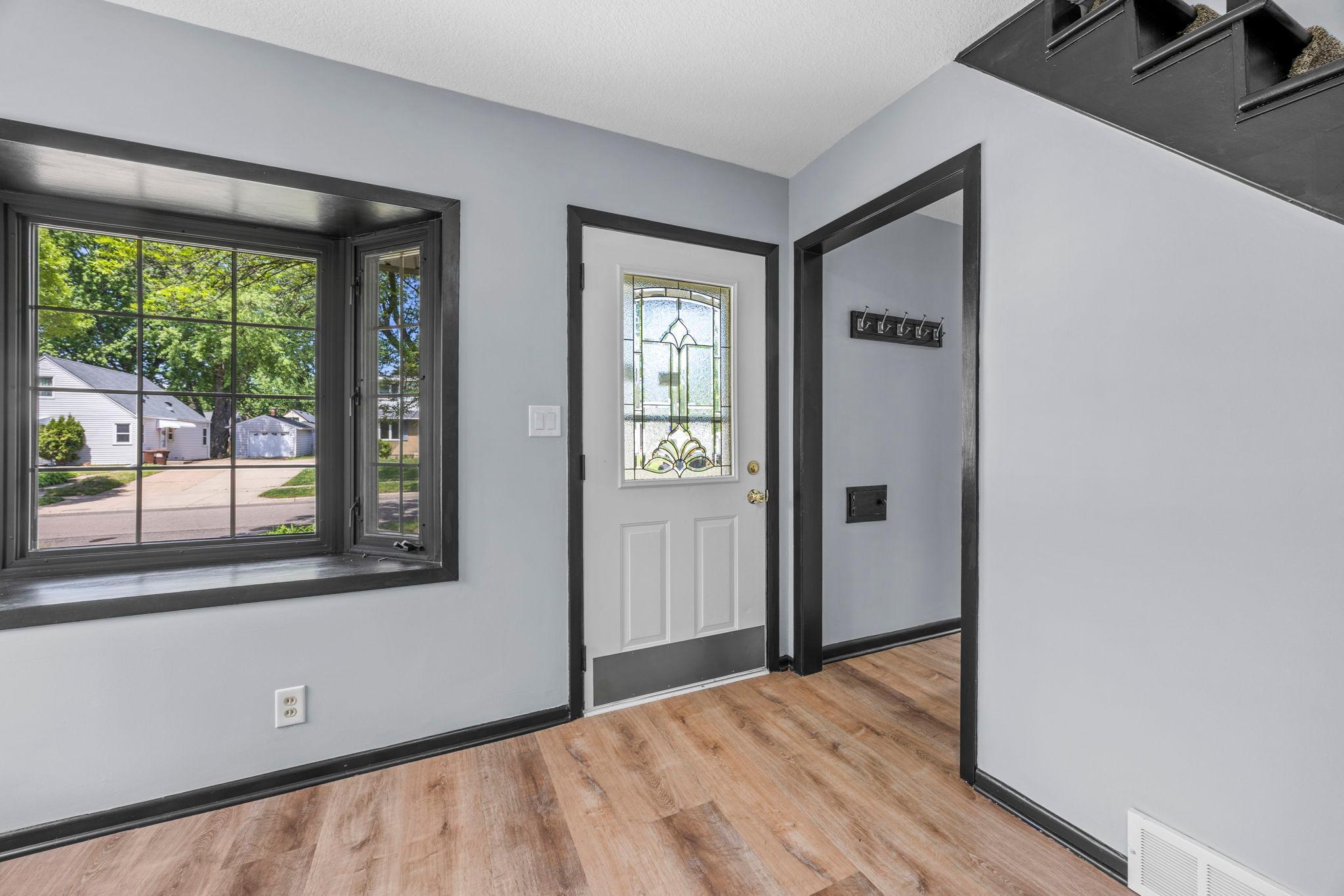 View of Residential at 254 Arion Street, West Saint Paul MN 55118, West Saint Paul (10 of 57) - Mike Wilen | Minnesota Team Real Estate