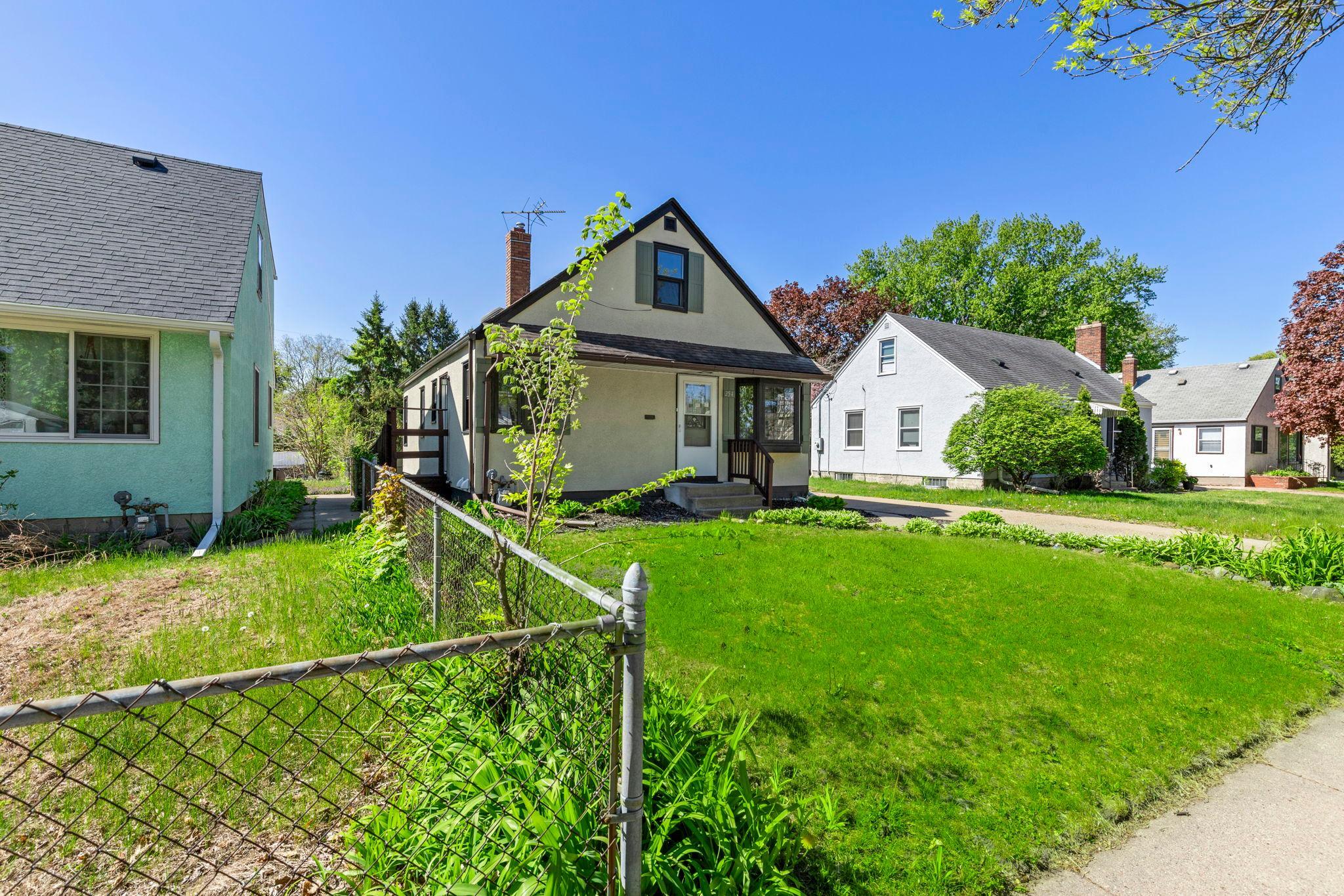 View of Residential at 254 Arion Street, West Saint Paul MN 55118, West Saint Paul (7 of 57) - Mike Wilen | Minnesota Team Real Estate