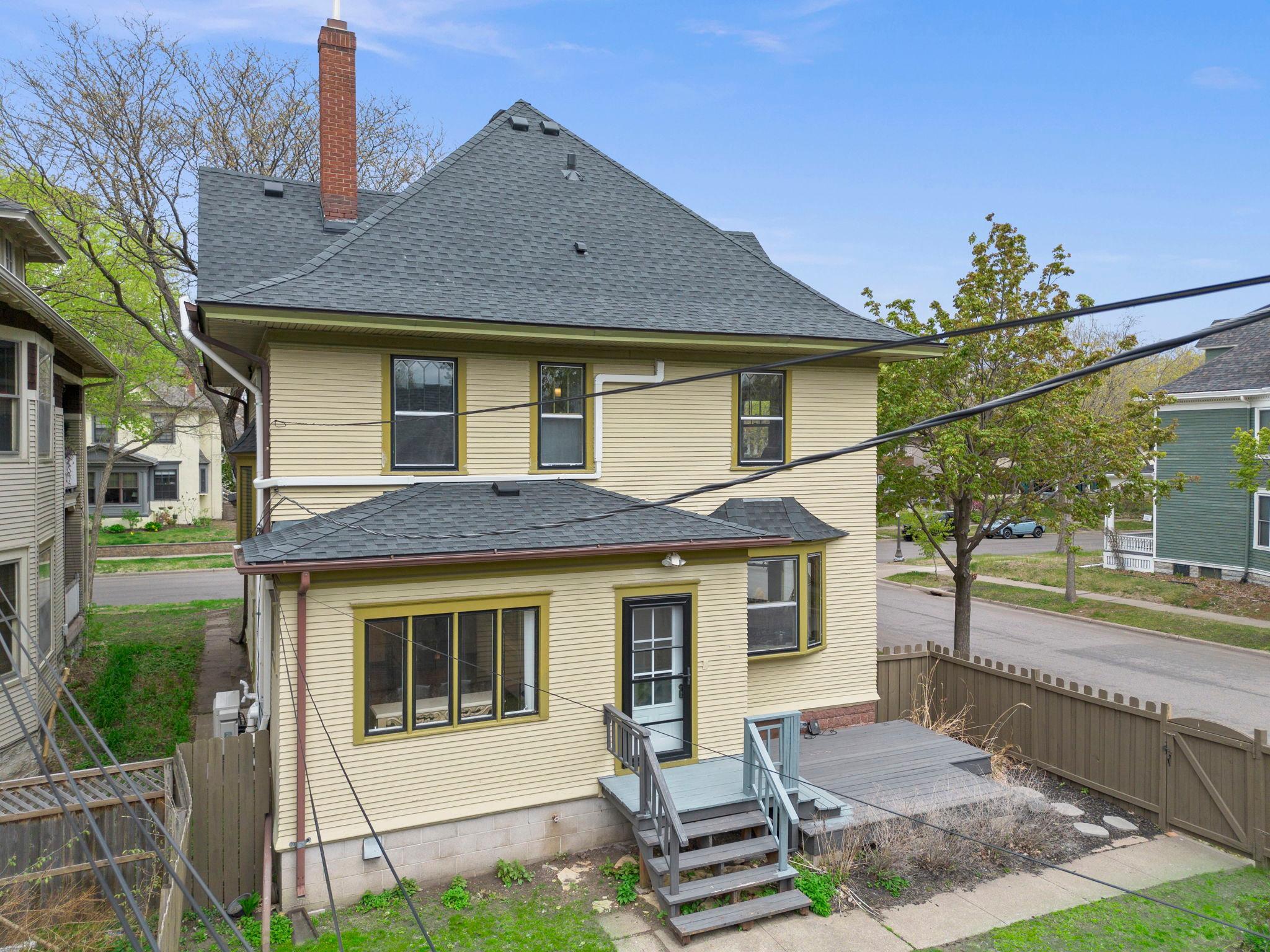 View of Residential at 802 Ashland Avenue, Saint Paul MN 55104, Saint Paul (66 of 72) - Mike Wilen | Minnesota Team Real Estate