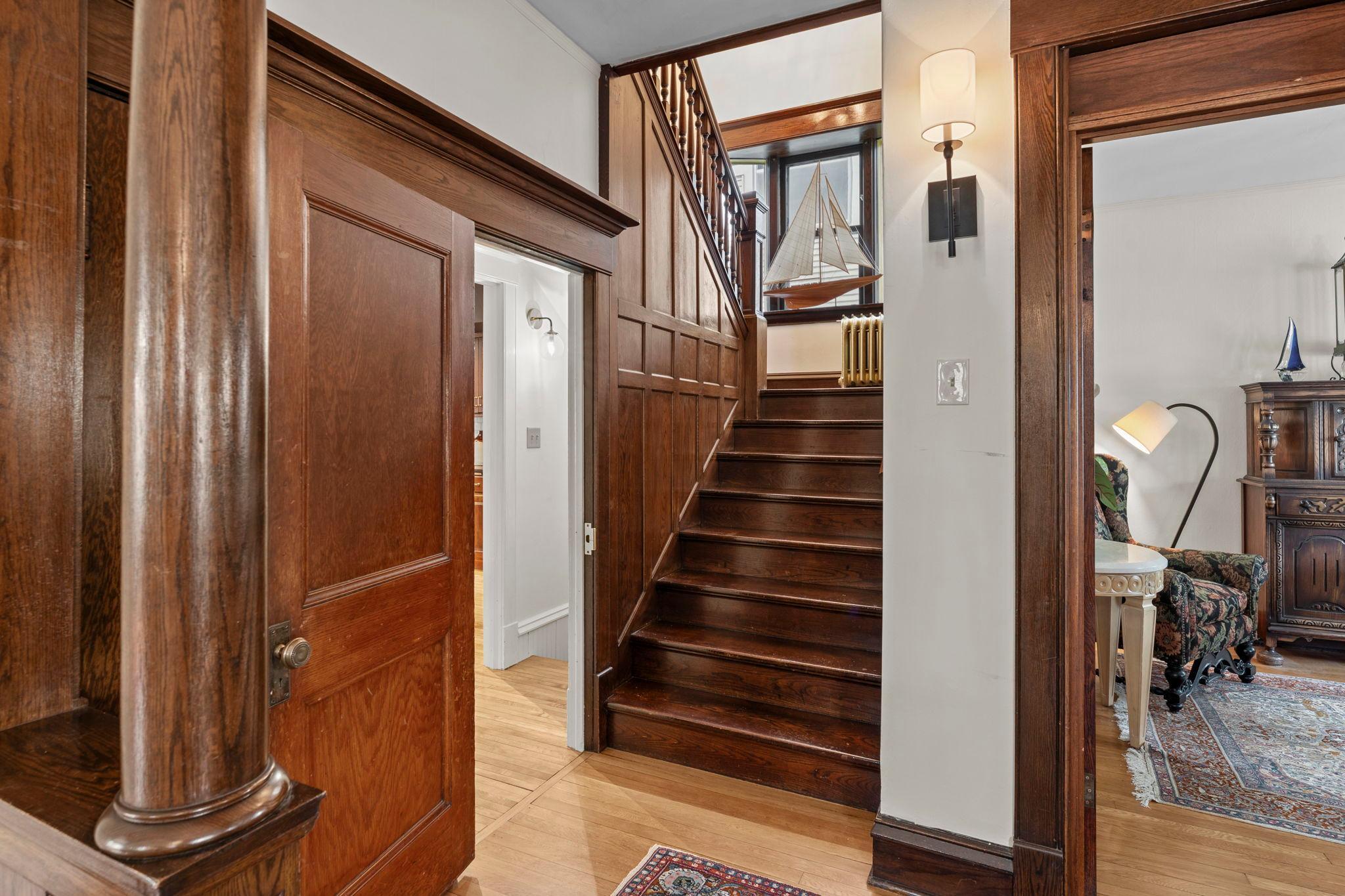 View of Residential at 802 Ashland Avenue, Saint Paul MN 55104, Saint Paul (34 of 72) - Mike Wilen | Minnesota Team Real Estate