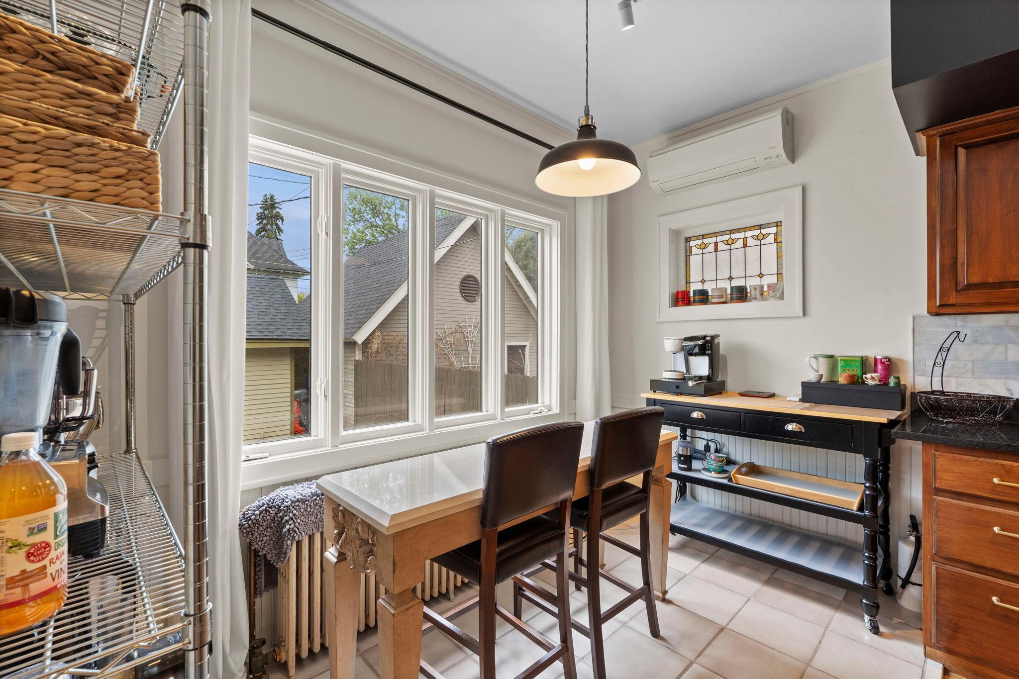View of Residential at 802 Ashland Avenue, Saint Paul MN 55104, Saint Paul (30 of 72) - Mike Wilen | Minnesota Team Real Estate