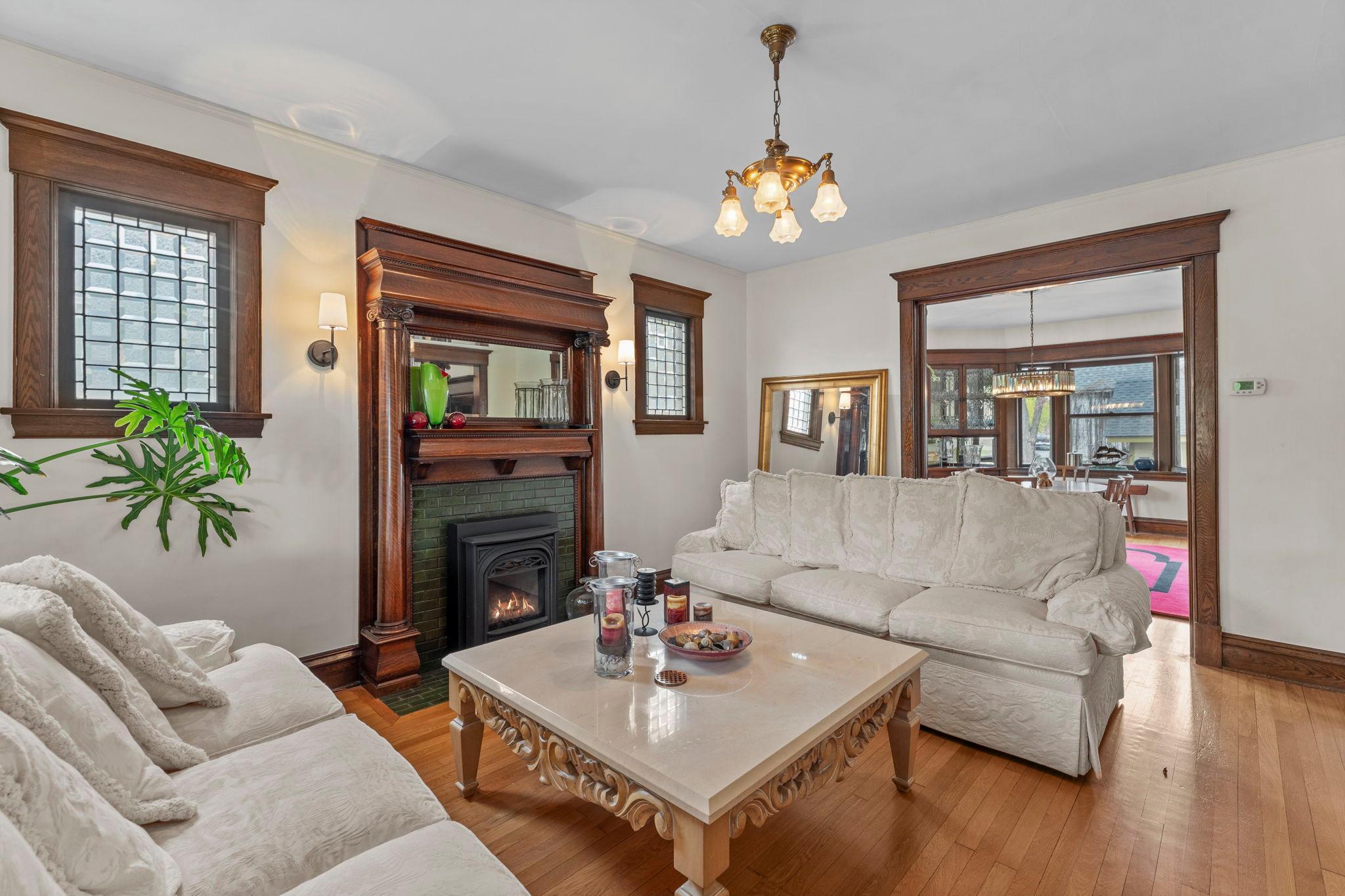 View of Residential at 802 Ashland Avenue, Saint Paul MN 55104, Saint Paul (10 of 72) - Mike Wilen | Minnesota Team Real Estate