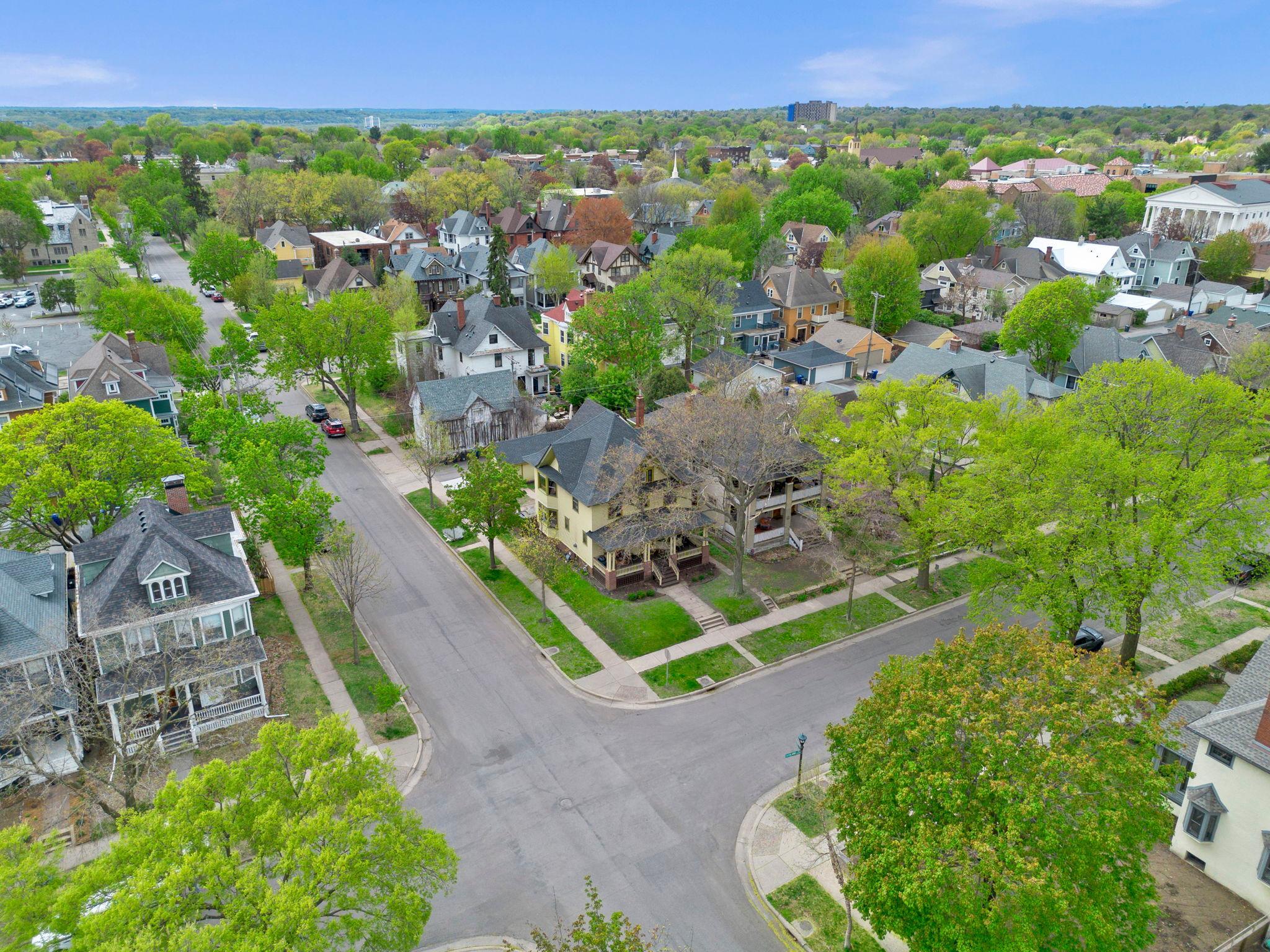 View of Residential at 802 Ashland Avenue, Saint Paul MN 55104, Saint Paul (68 of 72) - Mike Wilen | Minnesota Team Real Estate