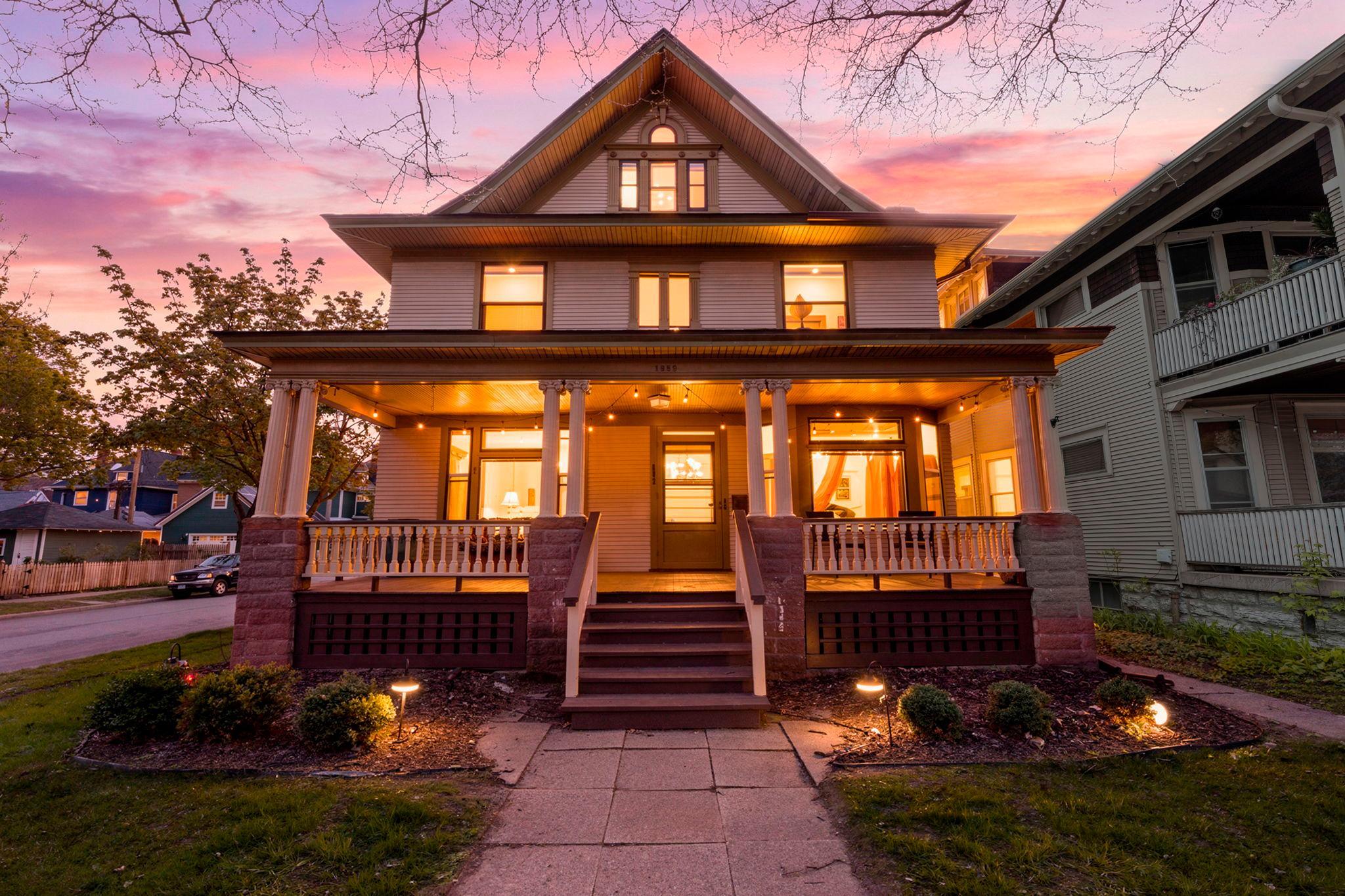 View of Residential at 802 Ashland Avenue, Saint Paul MN 55104, Saint Paul (72 of 72) - Mike Wilen | Minnesota Team Real Estate