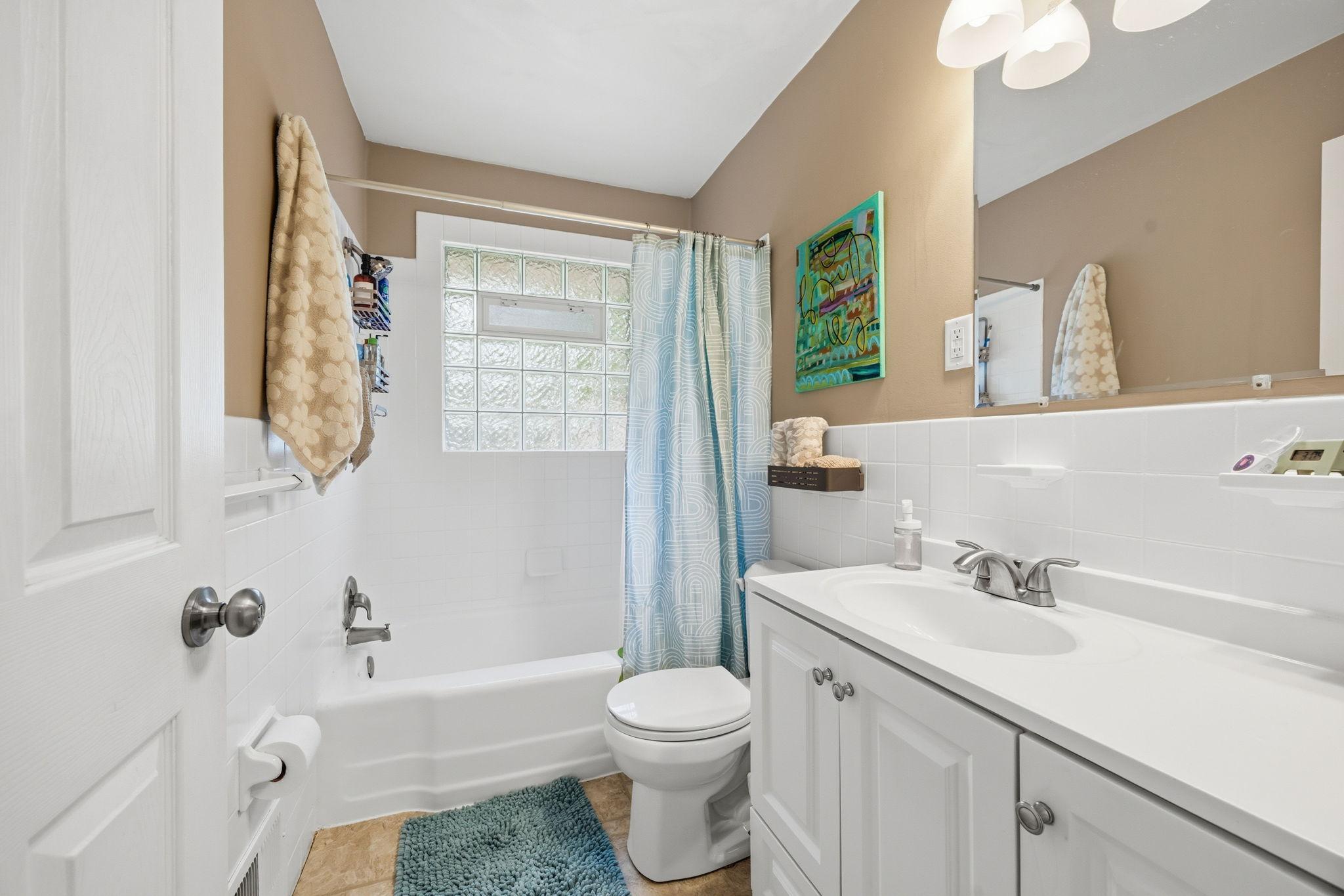 View of Residential Income at 309 Washington Avenue, Edina MN 55343, Edina (11 of 37) - Mike Wilen | Minnesota Team Real Estate