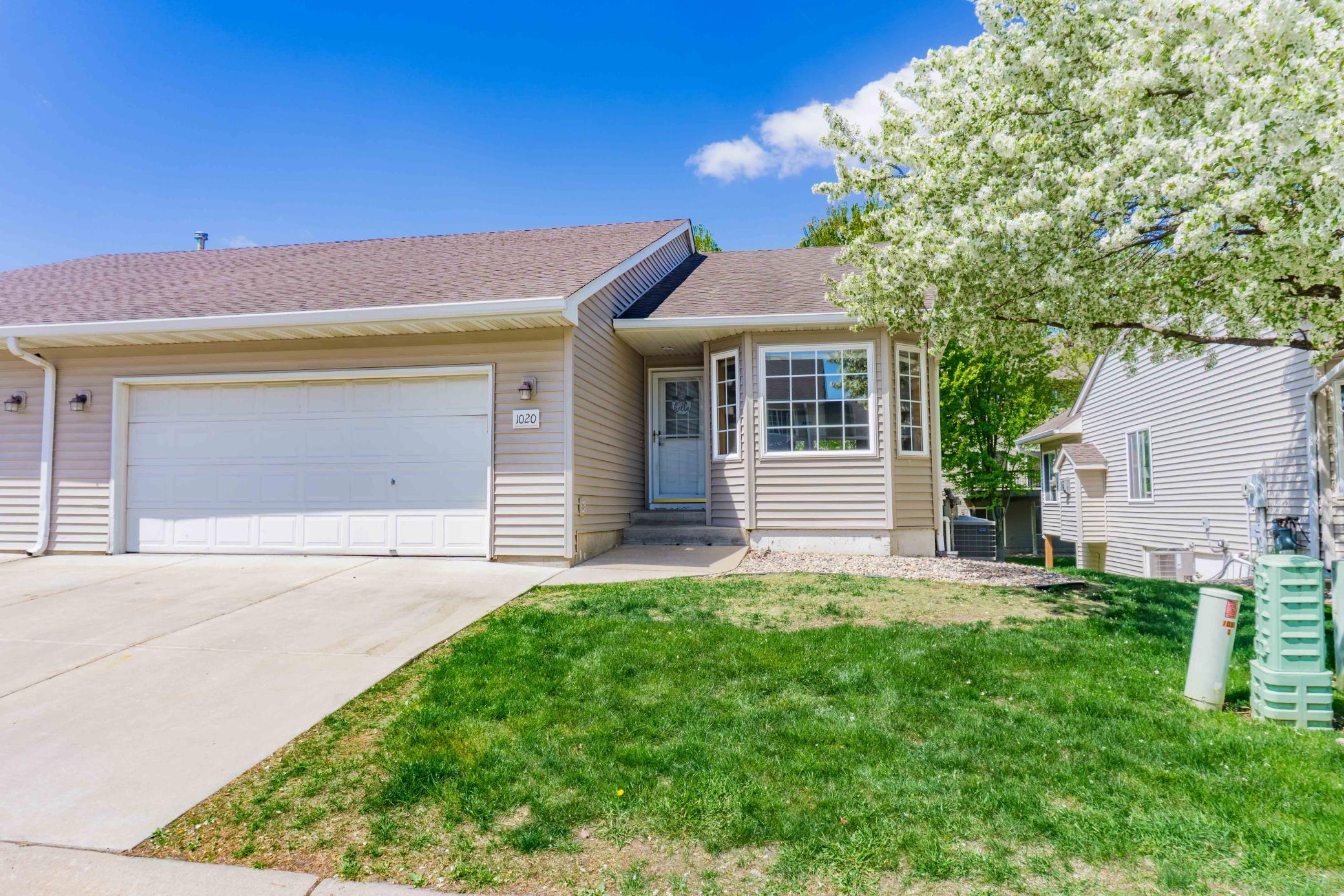View of Residential at 1020 Primrose Lane, Waconia MN 55387, Waconia (46 of 68) - Mike Wilen | Minnesota Team Real Estate