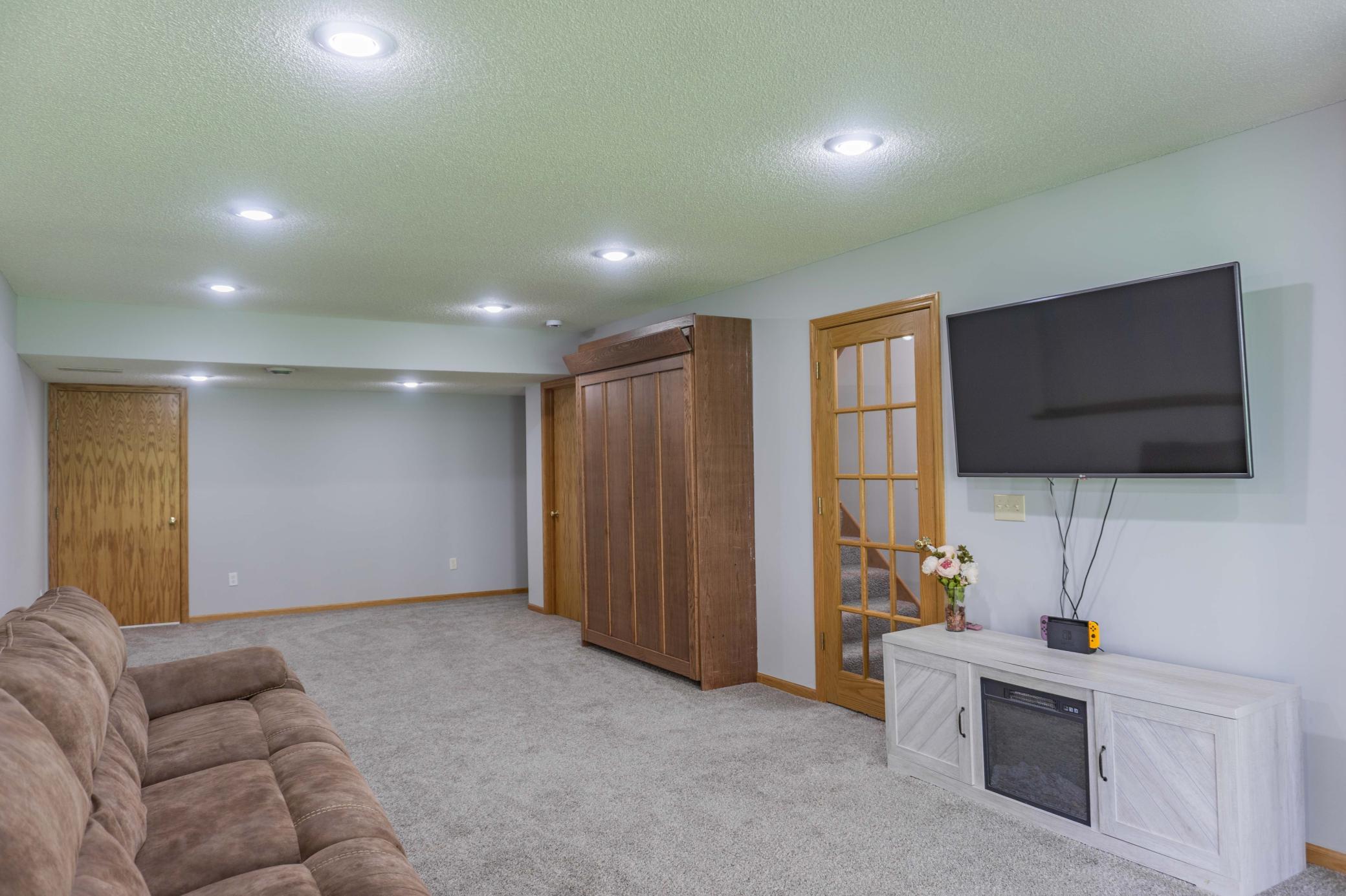 View of Residential at 1020 Primrose Lane, Waconia MN 55387, Waconia (37 of 68) - Mike Wilen | Minnesota Team Real Estate