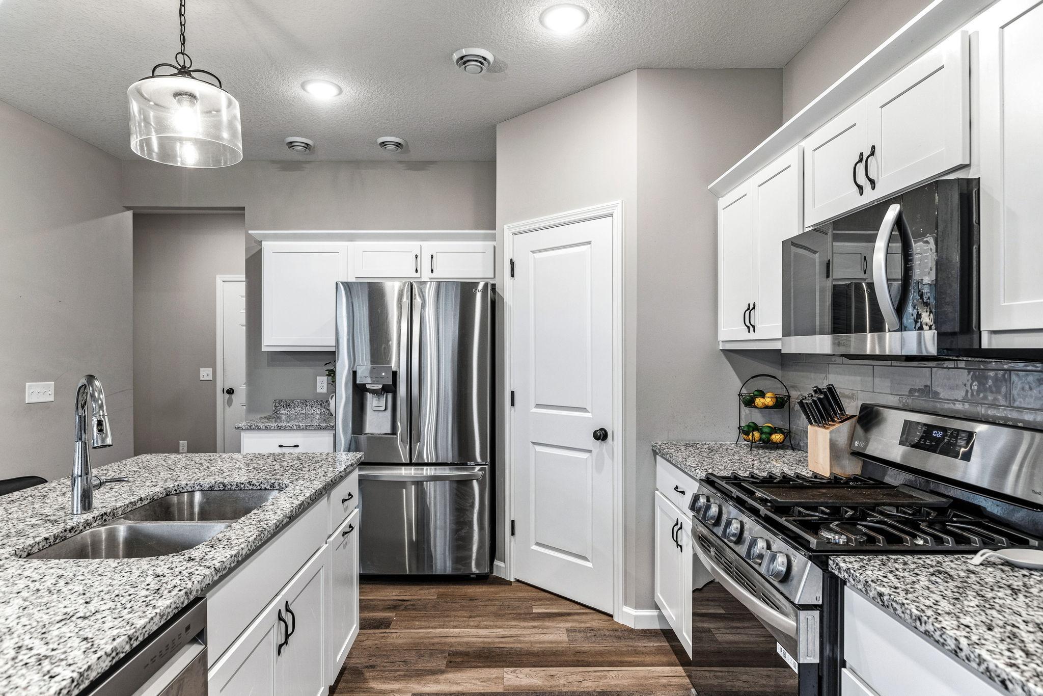 View of Residential at 6822 102nd Street, Cottage Grove MN 55016, Cottage Grove (12 of 44) - Mike Wilen | Minnesota Team Real Estate