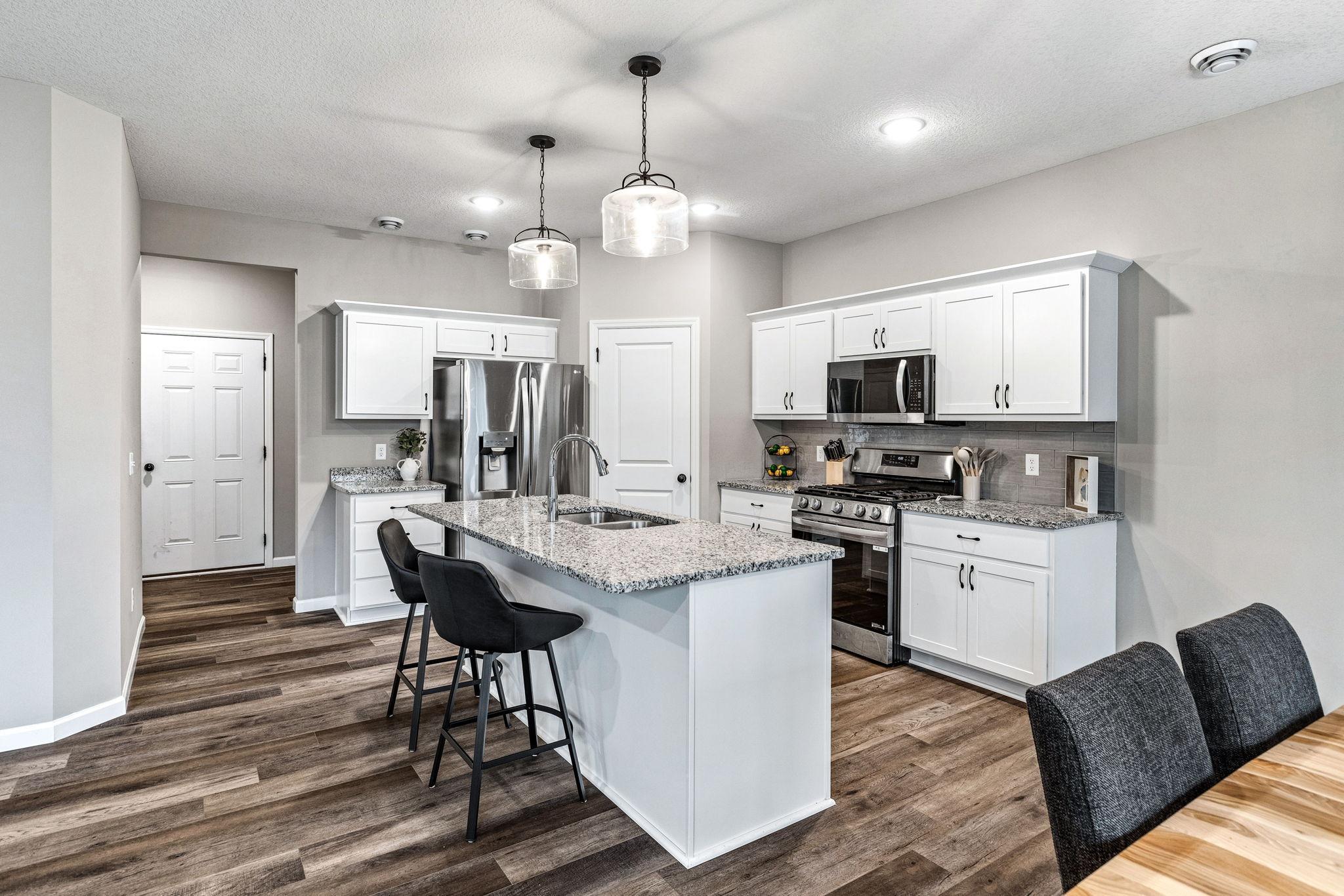 View of Residential at 6822 102nd Street, Cottage Grove MN 55016, Cottage Grove (11 of 44) - Mike Wilen | Minnesota Team Real Estate