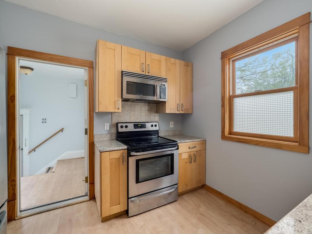 View of Residential Income at 4353 Bryant Avenue, Minneapolis MN 55409, Minneapolis (8 of 21) - Mike Wilen | Minnesota Team Real Estate
