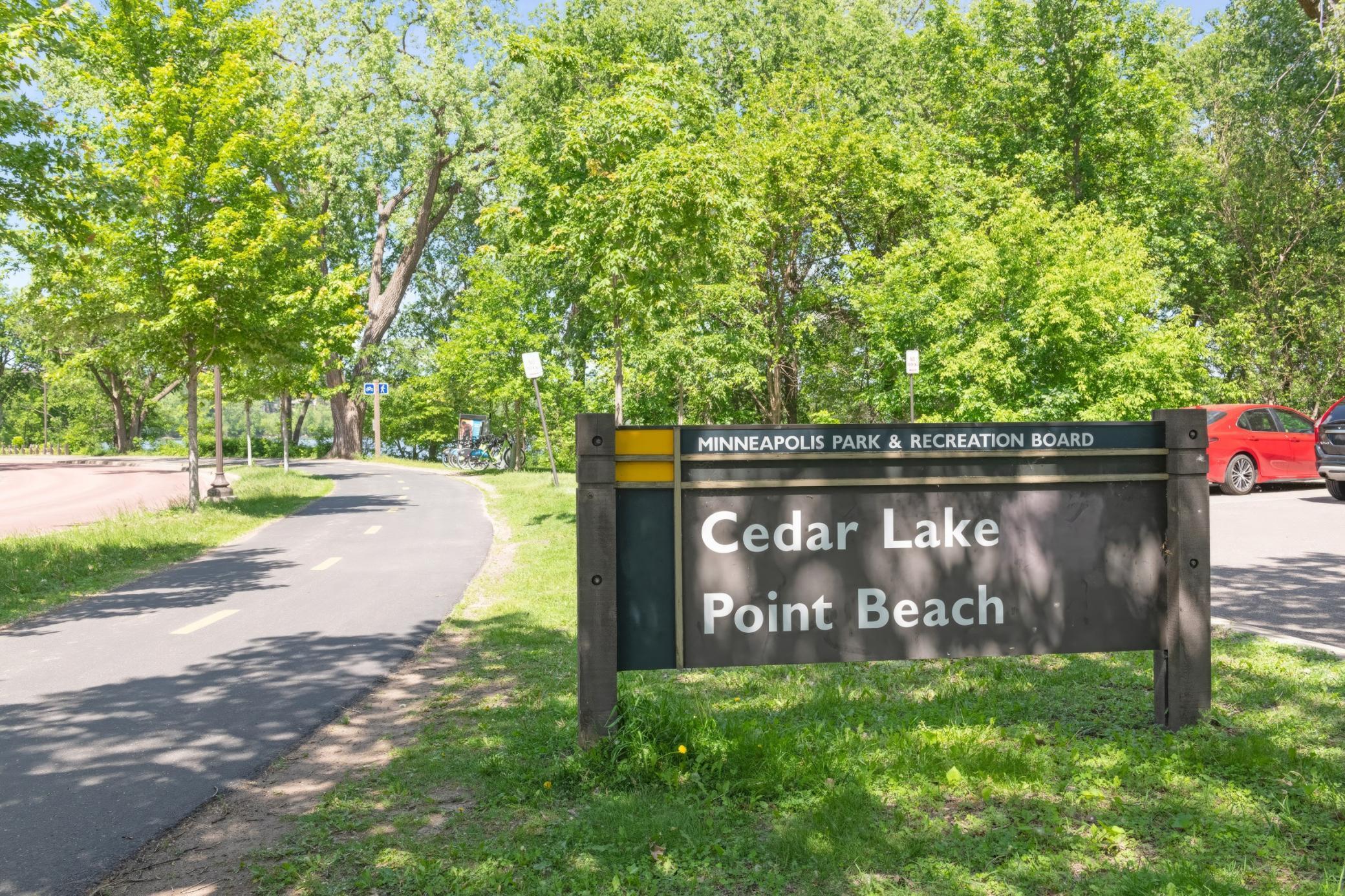 View of Residential at 2224 Lake Of The Isles Parkway, Minneapolis MN 55405, Minneapolis (98 of 112) - Mike Wilen | Minnesota Team Real Estate