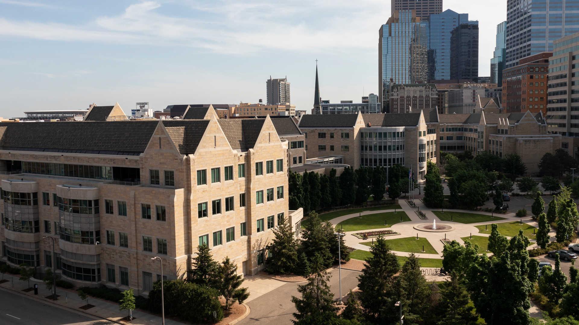 View of Residential at 1204 Harmon Place #10, Minneapolis MN 55403, Minneapolis (27 of 30) - Mike Wilen | Minnesota Team Real Estate
