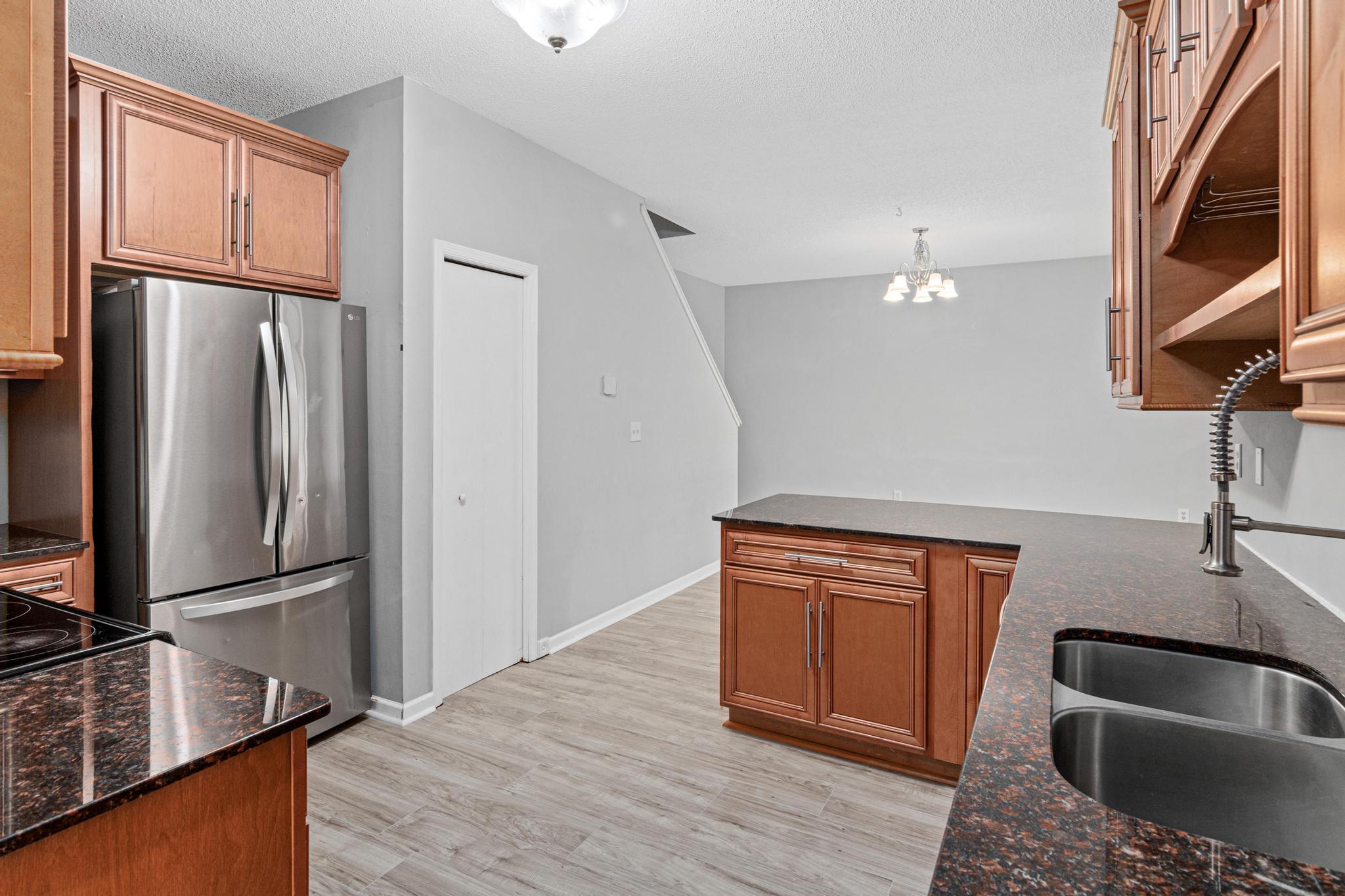 View of Residential at 1234 Crystal Place, Chaska MN 55318, Chaska (17 of 28) - Mike Wilen | Minnesota Team Real Estate