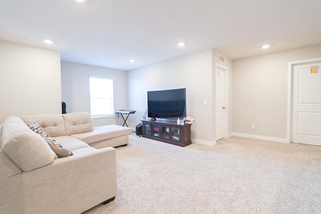 View of Residential at 12744 Erskin Street, Blaine MN 55449, Blaine (24 of 42) - Mike Wilen | Minnesota Team Real Estate