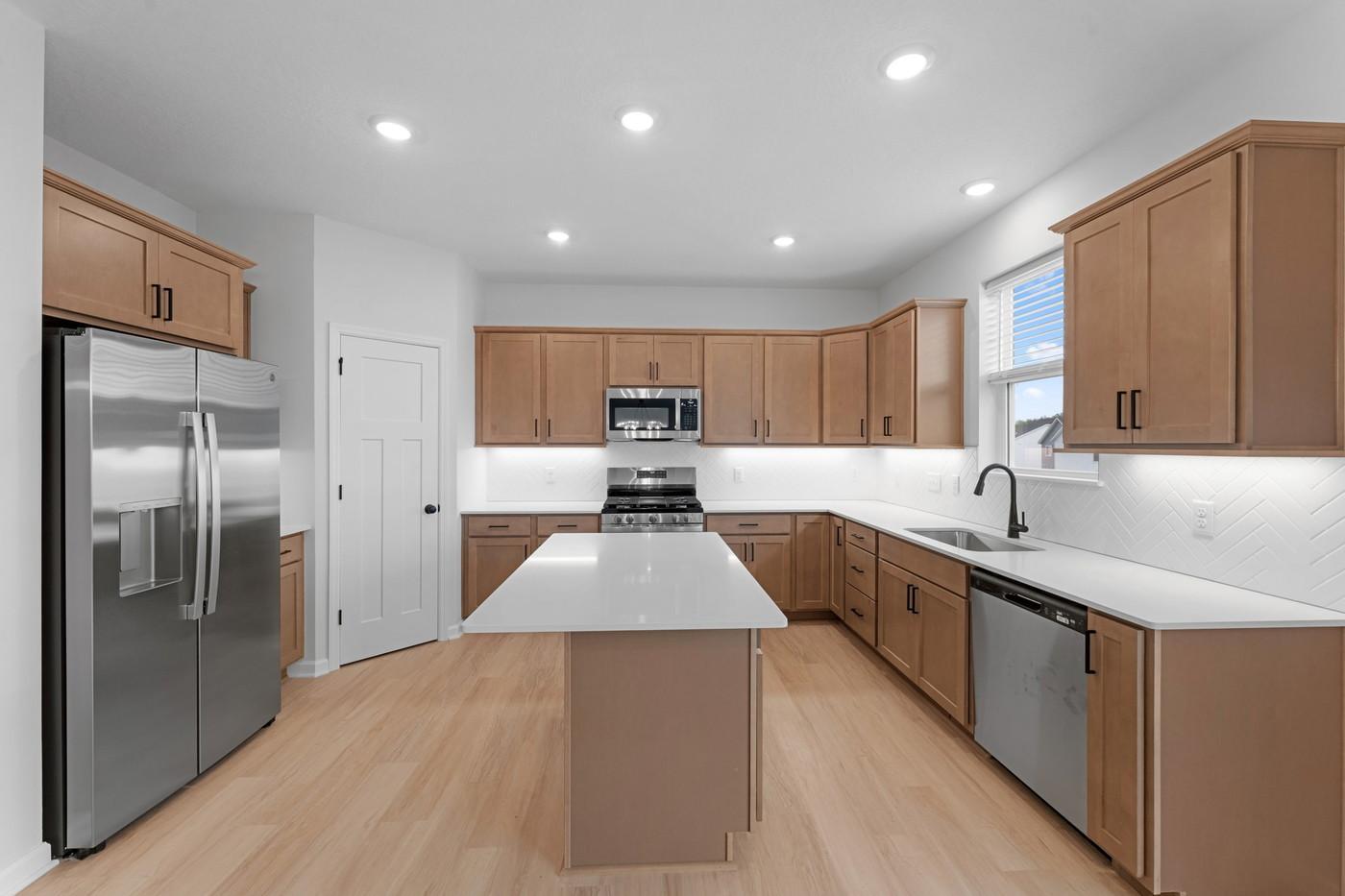 View of Residential at 10559 Glenbrook Avenue, Cottage Grove MN 55016, Cottage Grove (11 of 20) - Mike Wilen | Minnesota Team Real Estate