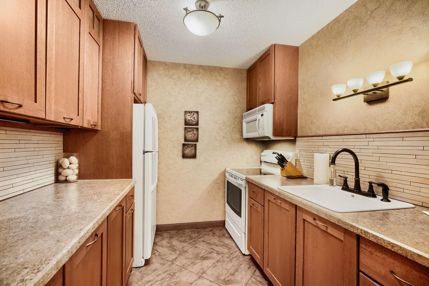 View of Residential at 2495 Canabury Drive #334, Little Canada MN 55117, Little Canada (5 of 23) - Mike Wilen | Minnesota Team Real Estate