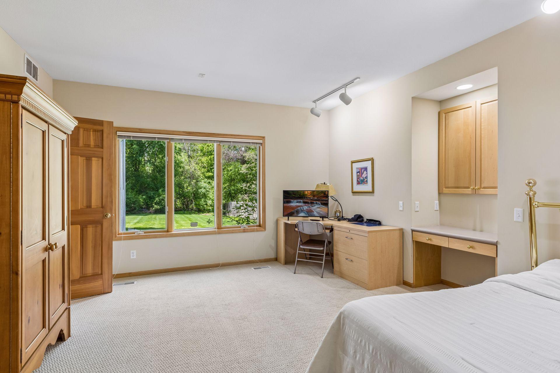 View of Residential at 689 Brookside Lane, Mendota Heights MN 55118, Mendota Heights (38 of 55) - Mike Wilen | Minnesota Team Real Estate