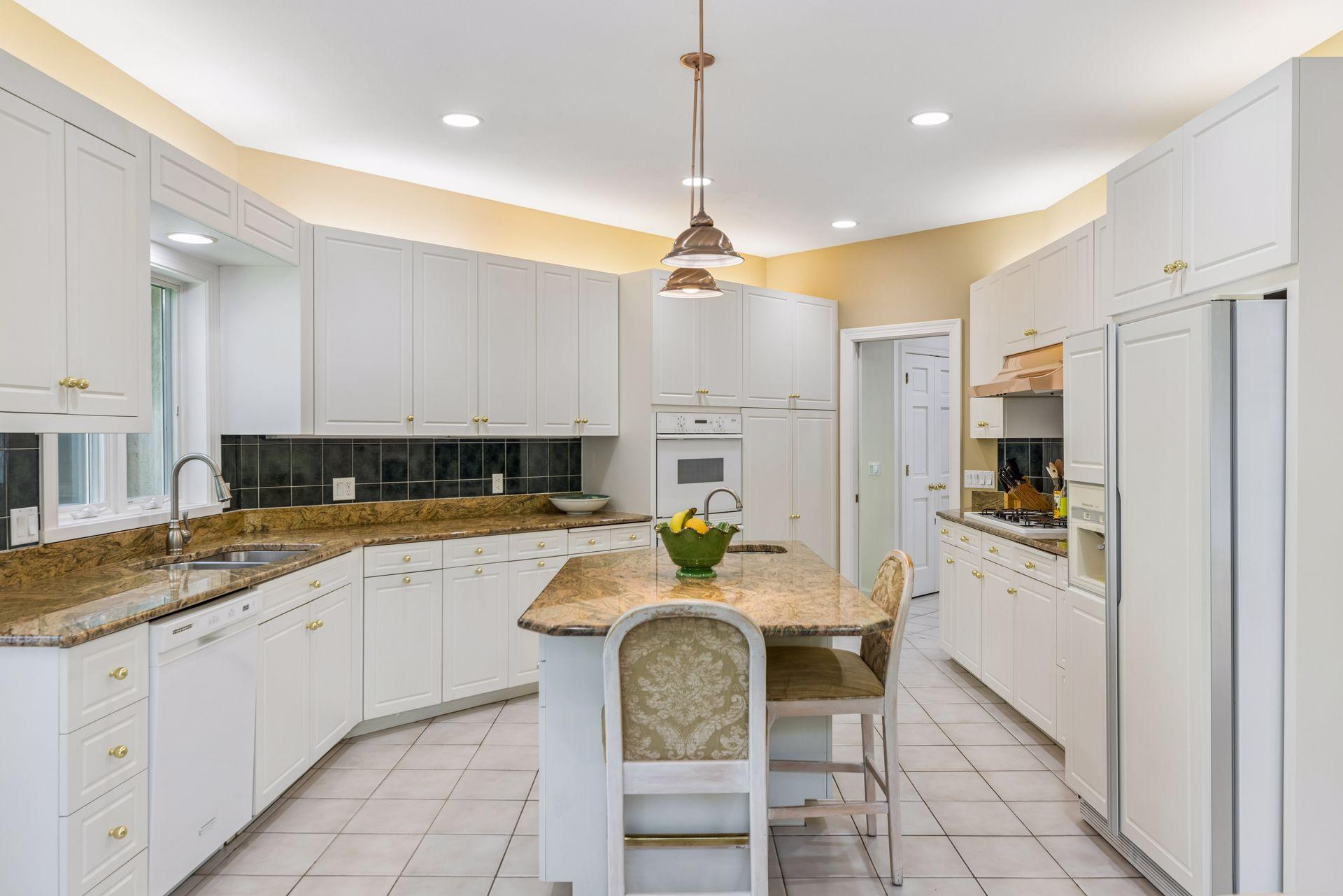 View of Residential at 689 Brookside Lane, Mendota Heights MN 55118, Mendota Heights (18 of 55) - Mike Wilen | Minnesota Team Real Estate