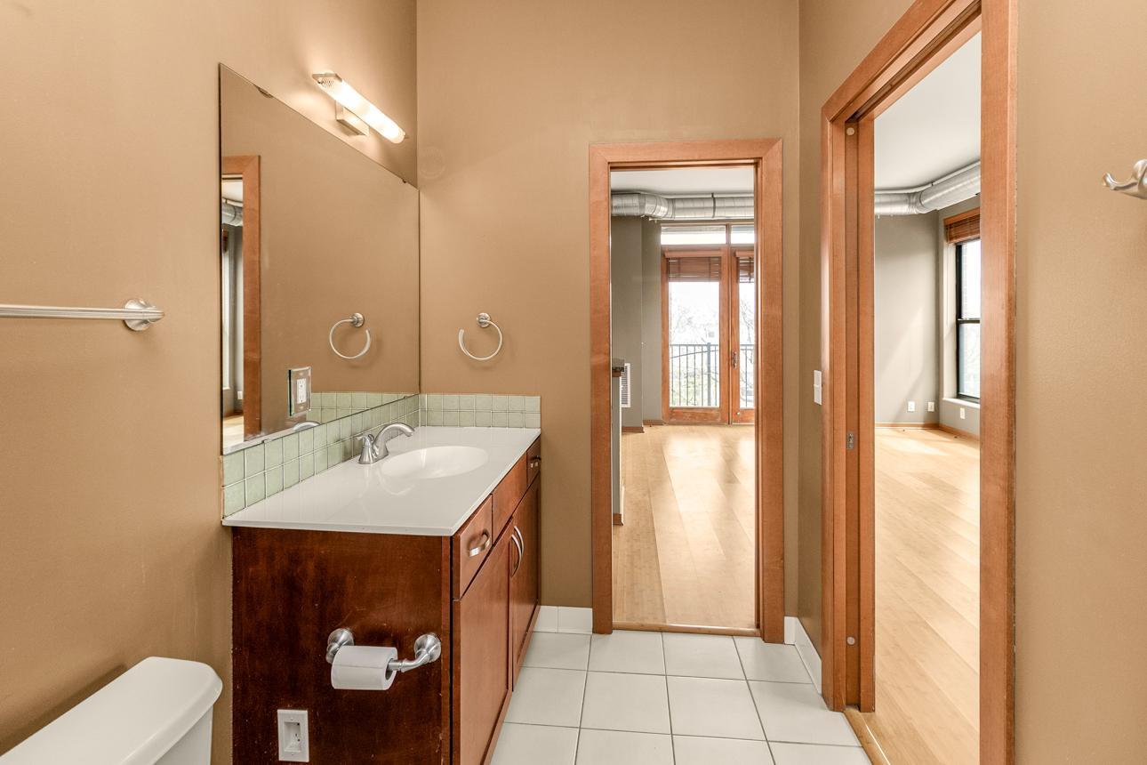 View of Residential at 15 Franklin Avenue #432, Minneapolis MN 55404, Minneapolis (20 of 26) - Mike Wilen | Minnesota Team Real Estate