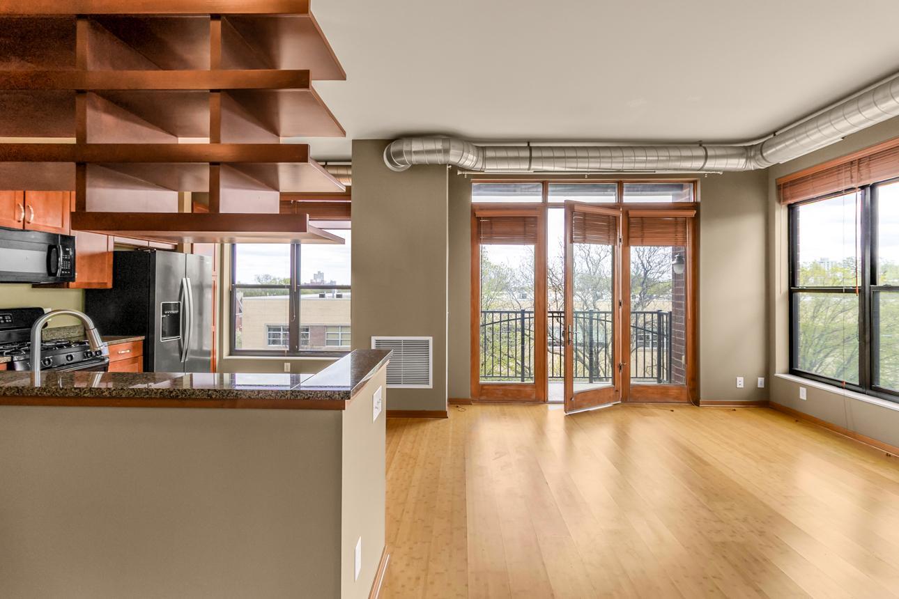 View of Residential at 15 Franklin Avenue #432, Minneapolis MN 55404, Minneapolis (12 of 26) - Mike Wilen | Minnesota Team Real Estate