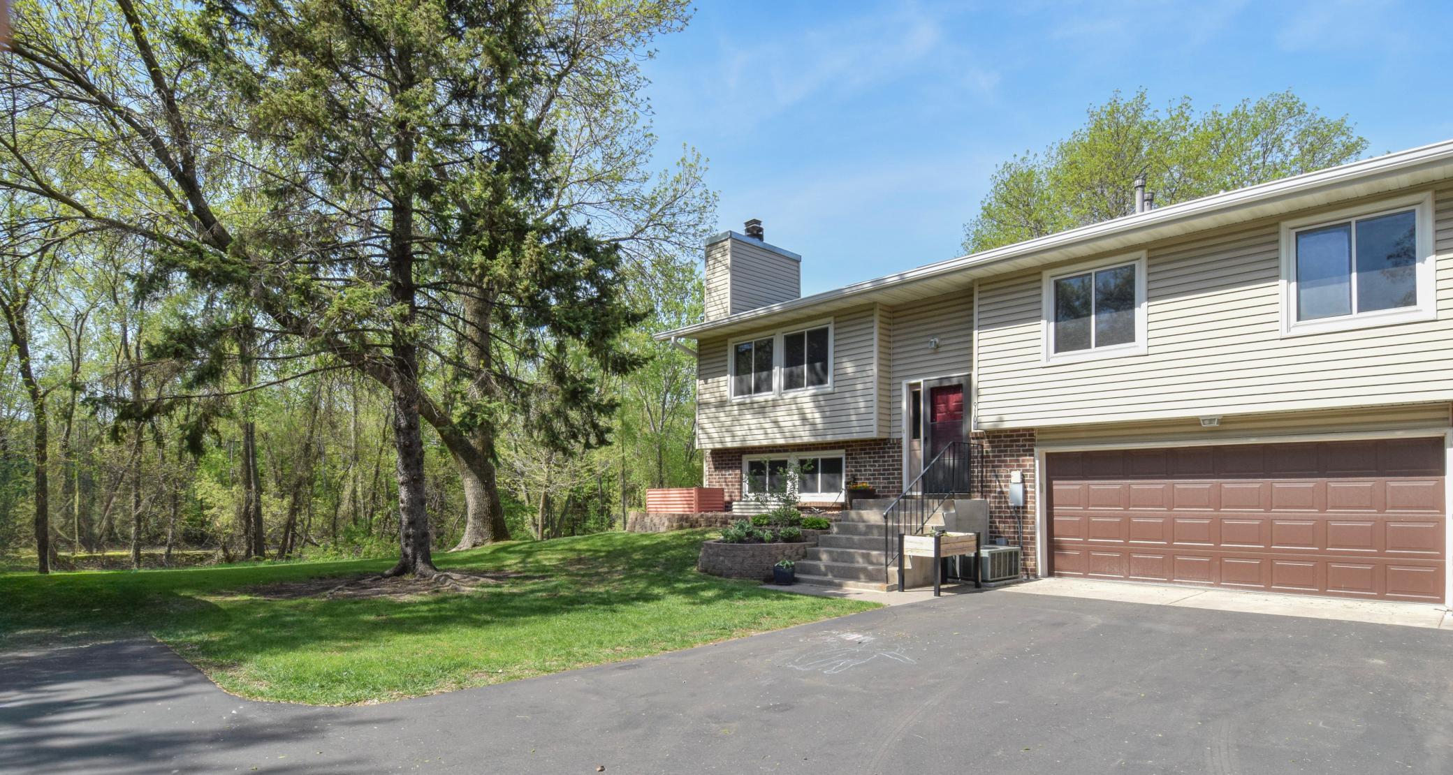 View of Residential at 910 94th Avenue, Blaine MN 55434, Blaine - Mike Wilen | Minnesota Team Real Estate